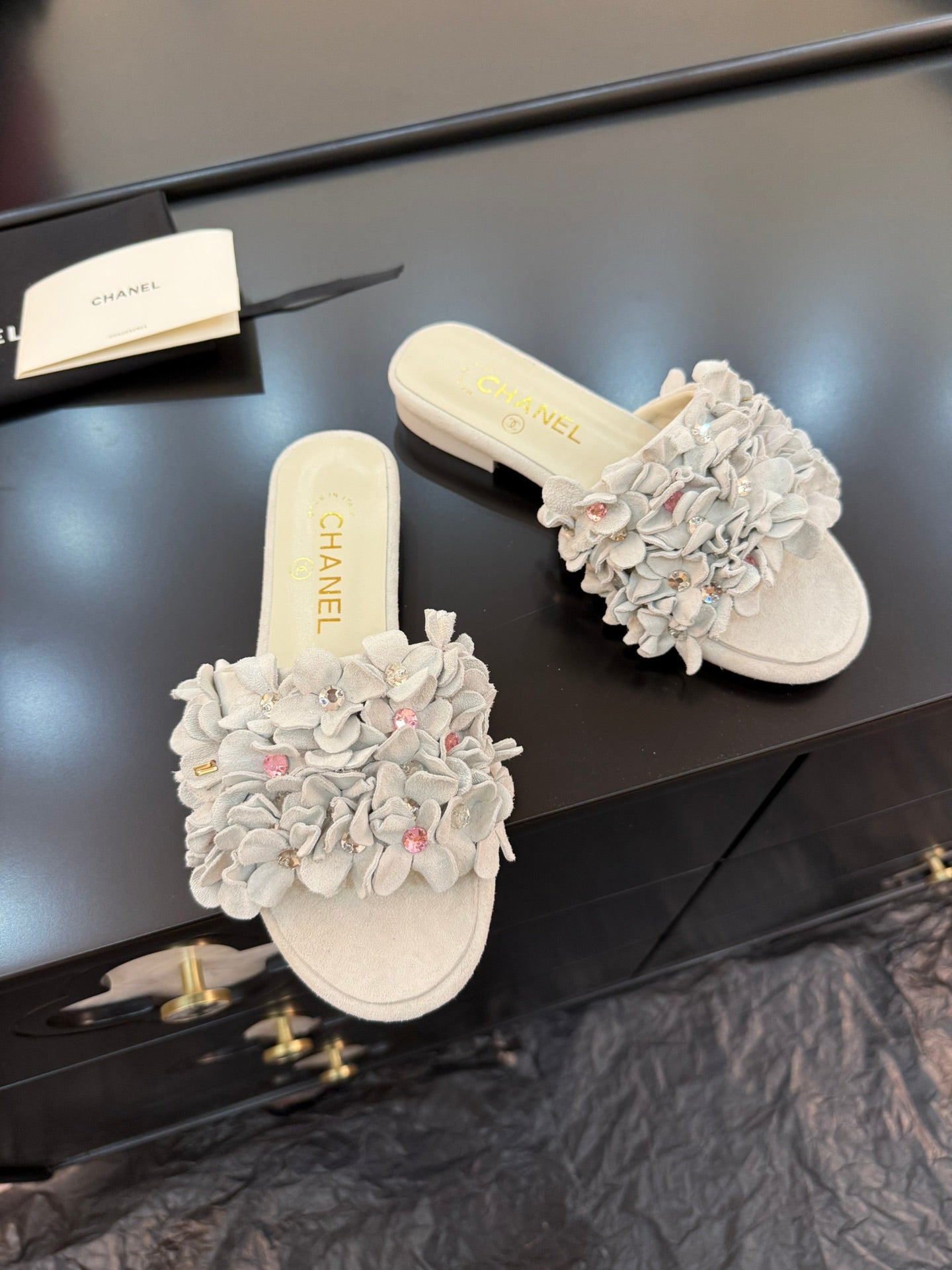 CHANEL 25C Mules Grey Suede Strass