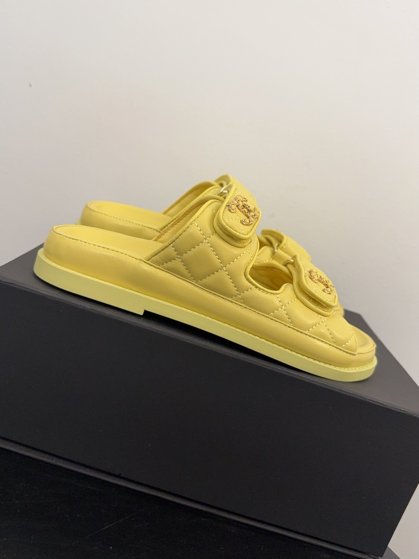 CHANEL 25 Dad Sandal Mule Yellow Calfskin