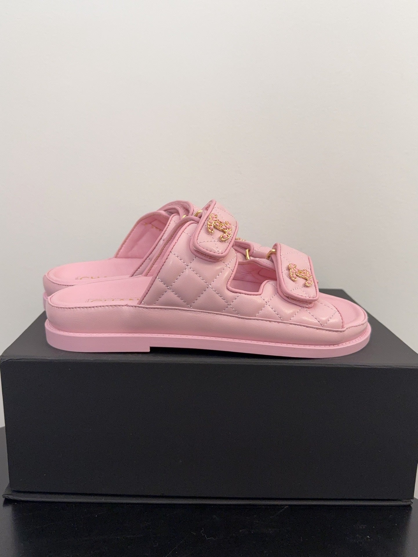 CHANEL 25 Dad Sandal Mule Pink Calfskin