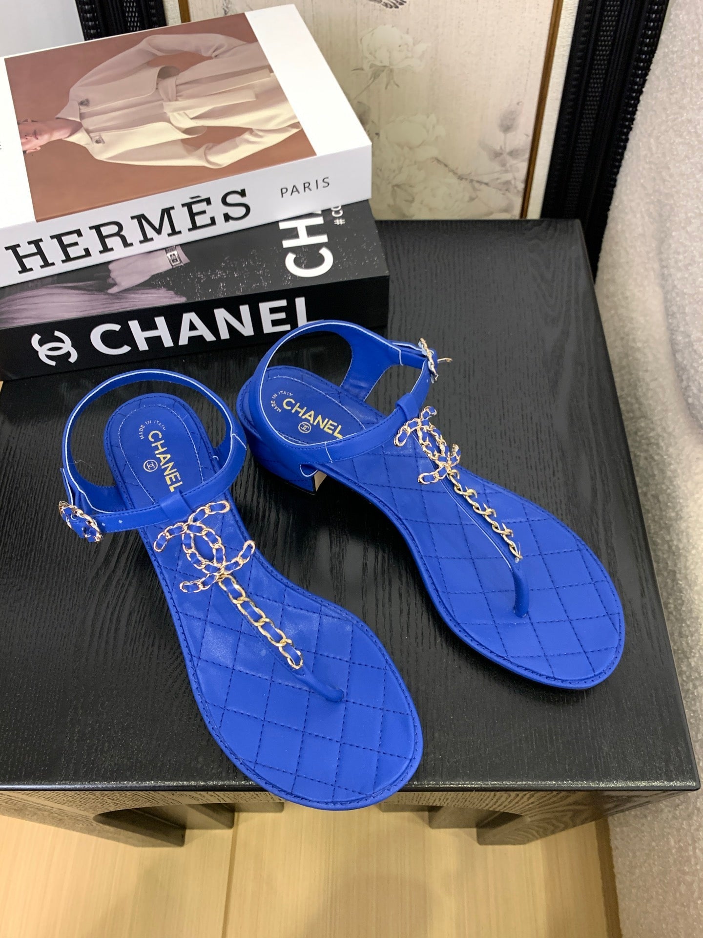 CHANEL 25 Thong Sandal Double C Leather