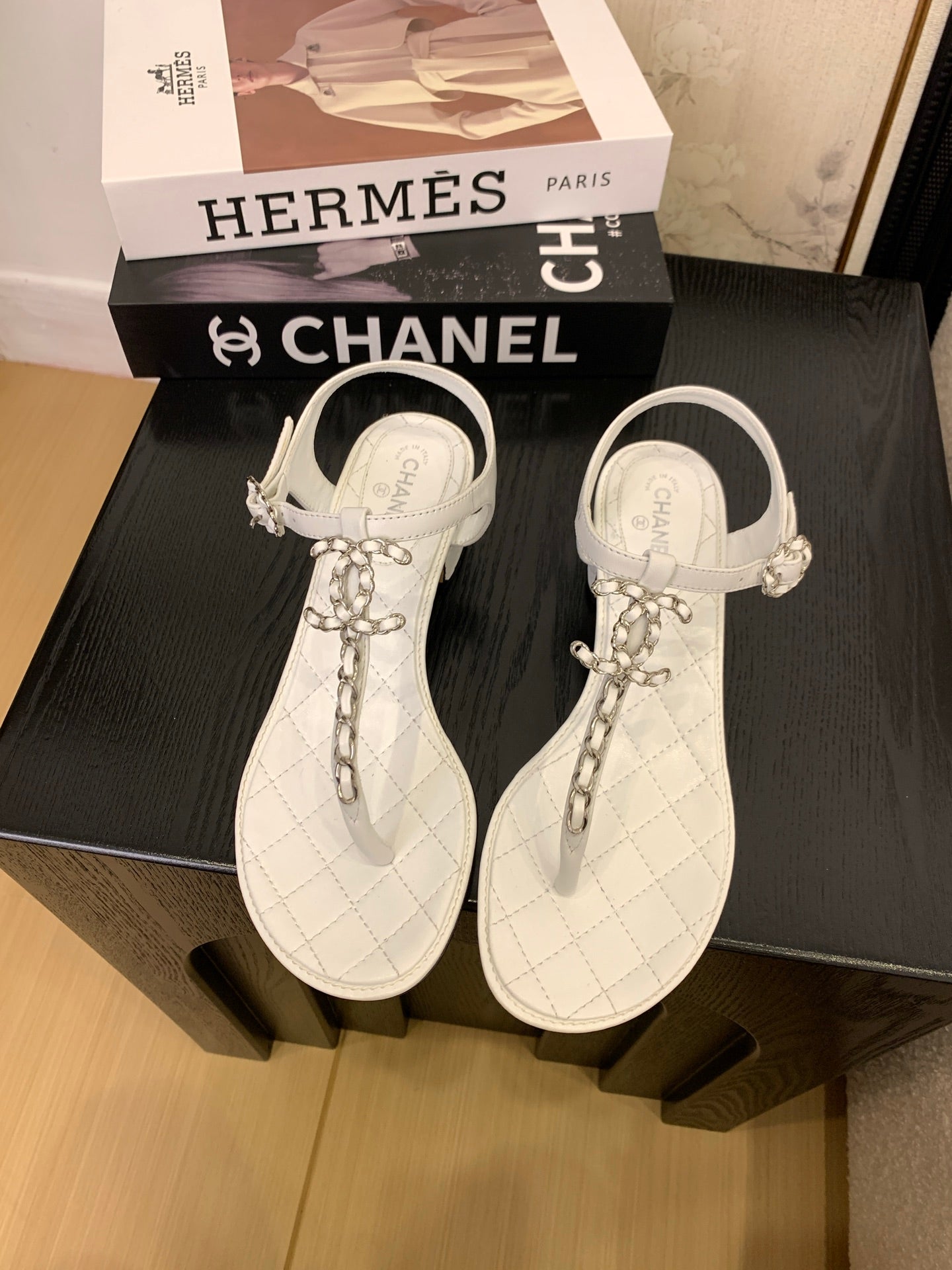 CHANEL 25 Thong Sandal Double C Leather