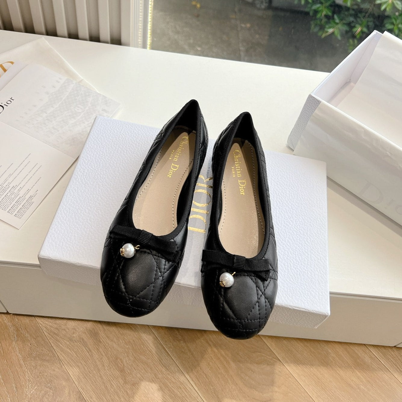 DIOR ballet flat black sedge mop front
