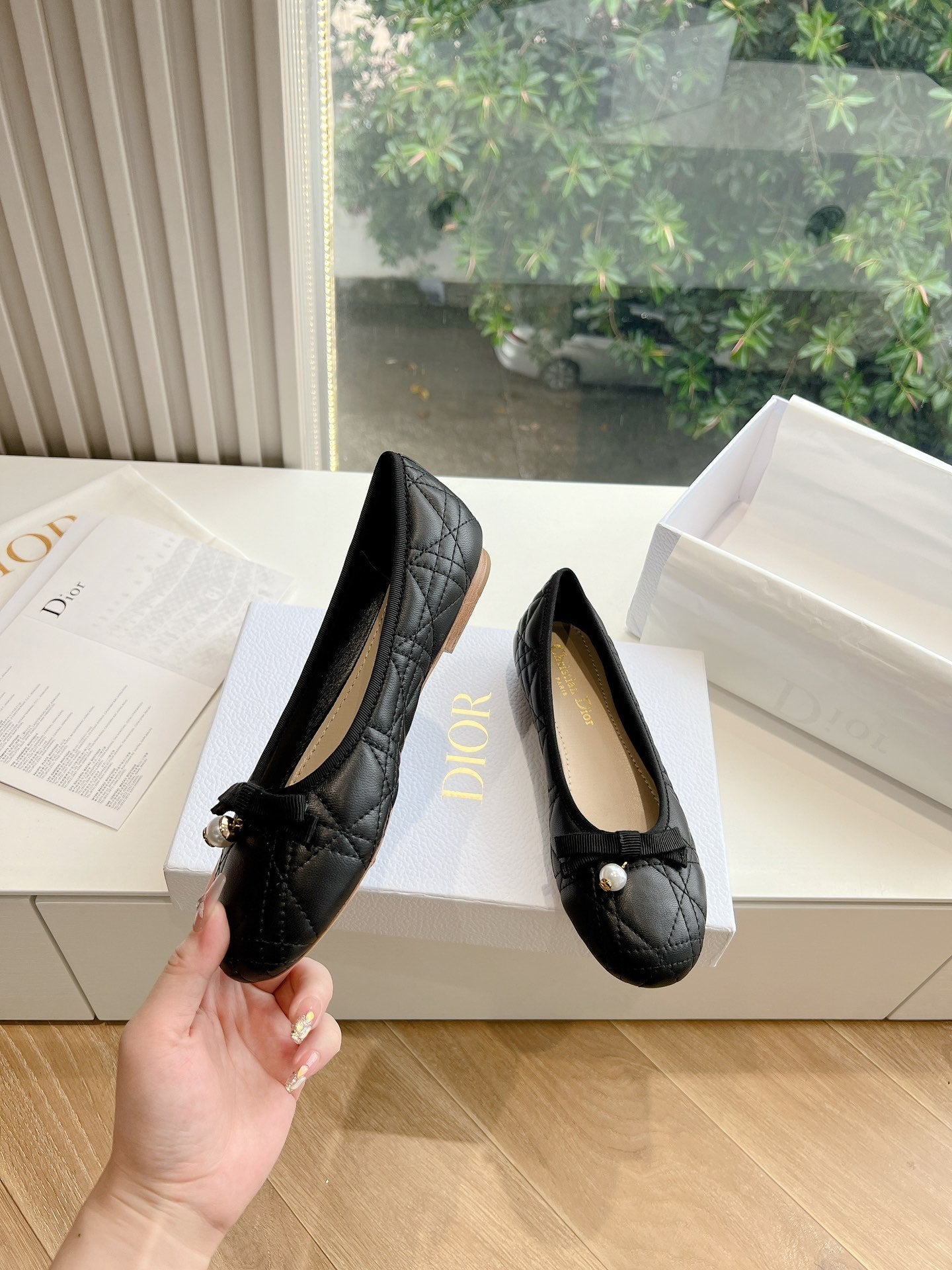 DIOR ballet flat black sedge mop front