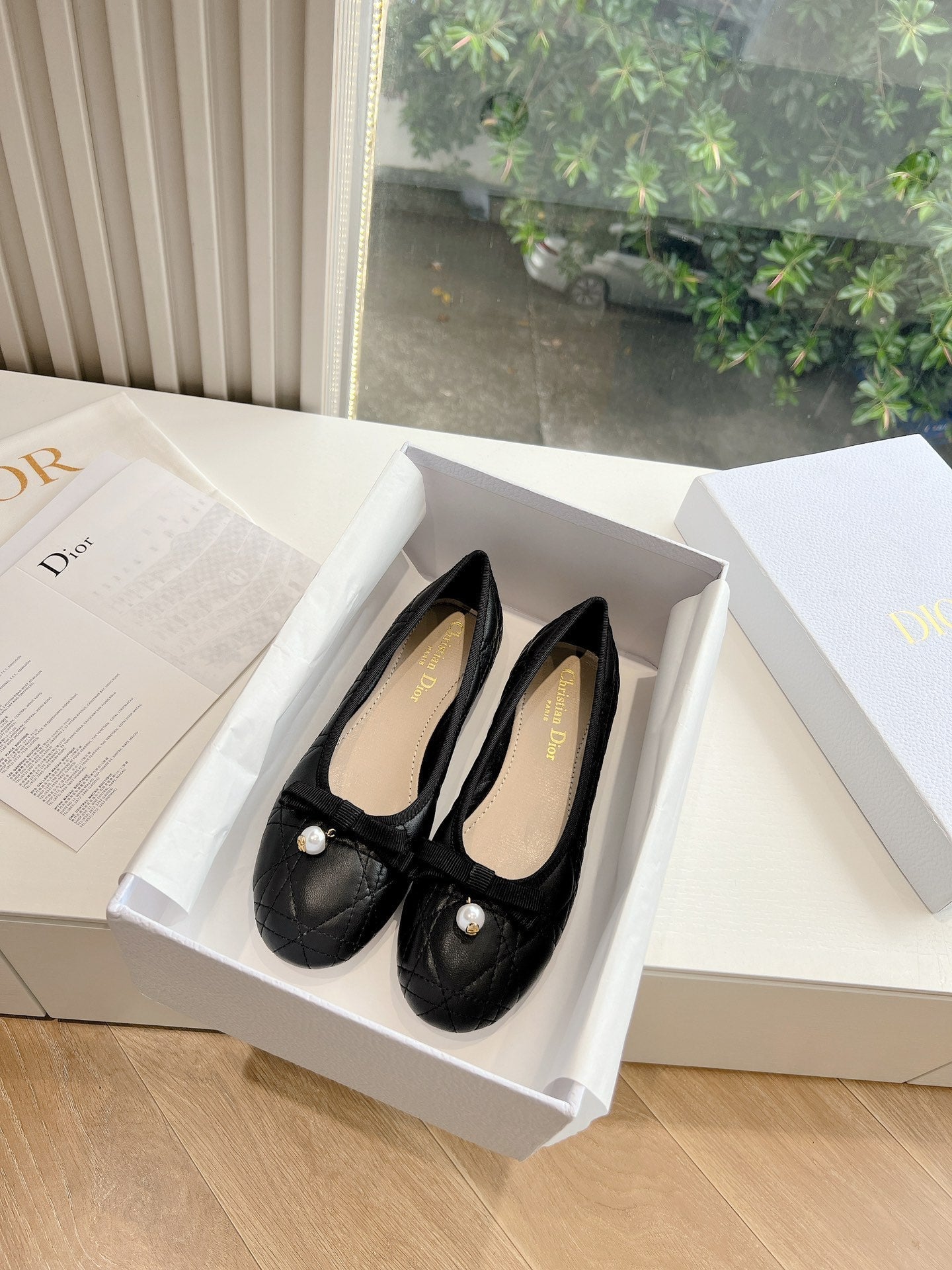 DIOR ballet flat black sedge mop front