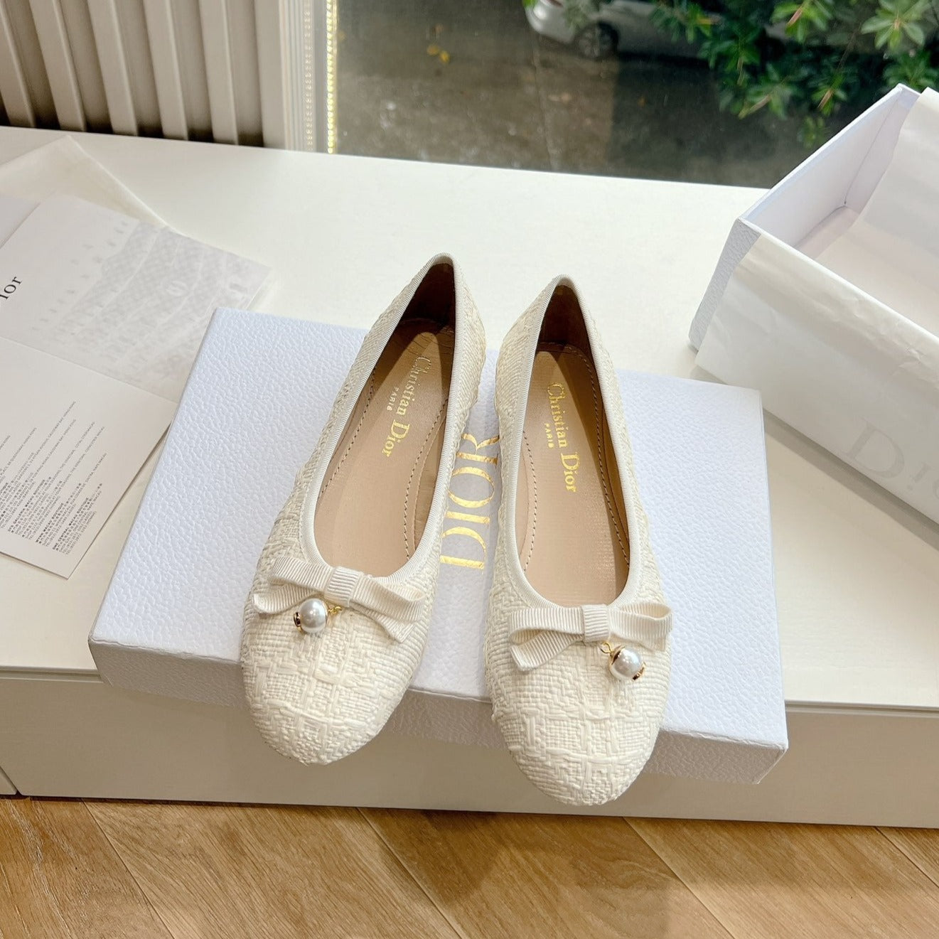 DIOR ballet flat white sedge mop front