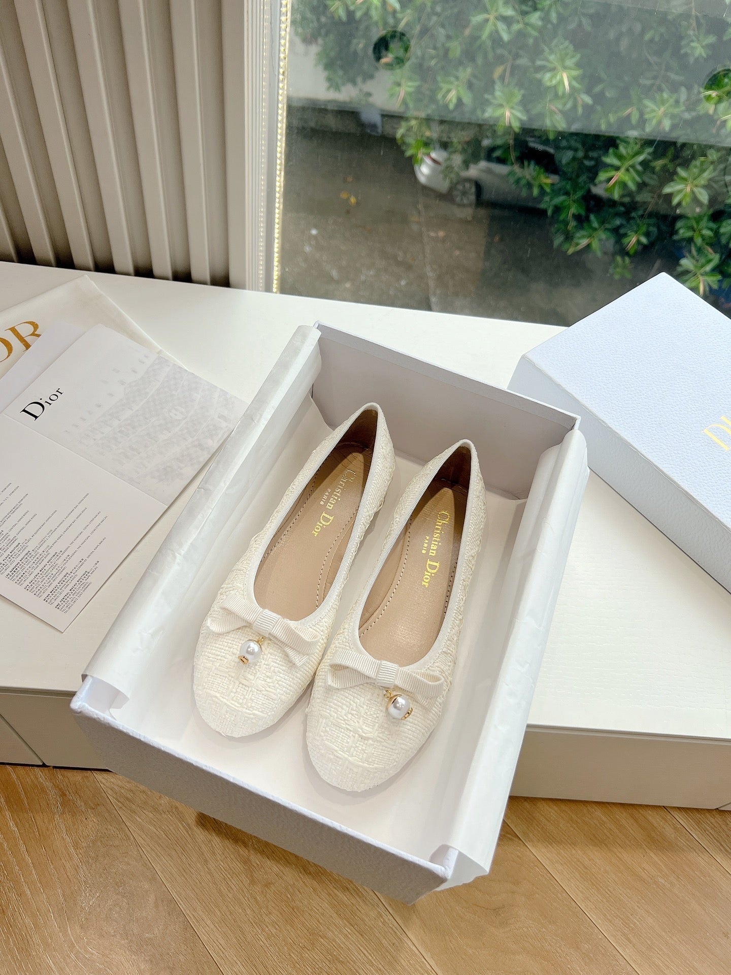 DIOR ballet flat white sedge mop front