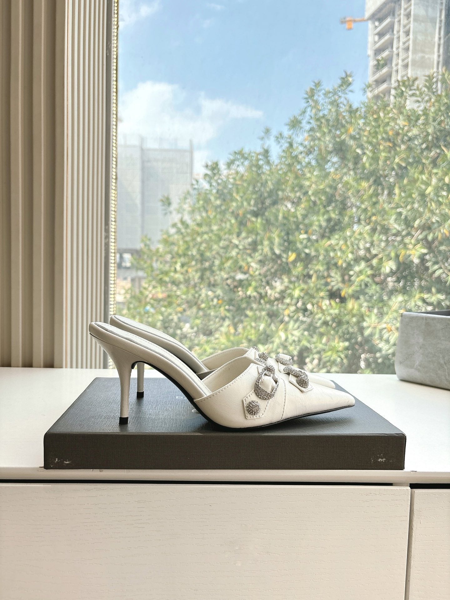 Balanciaga CRYSTAL BUCKLE WHITE CALFSKIN HEELED MULES