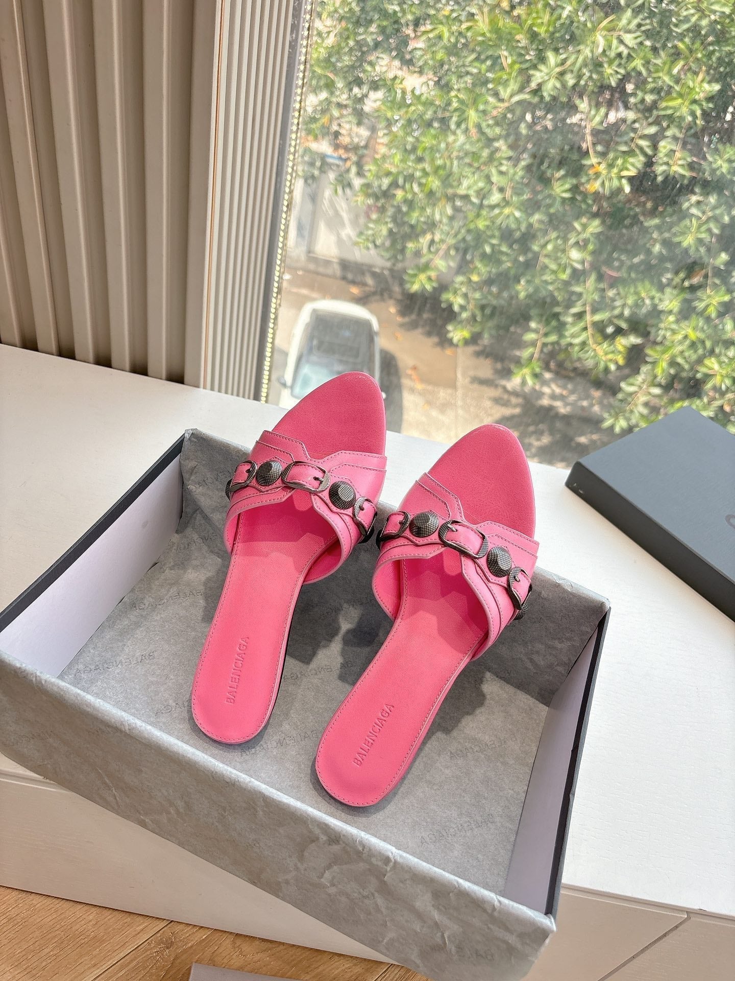 Balanciaga CAGOLE FLAT MULES IN FRENCH PINK CALFSKIN