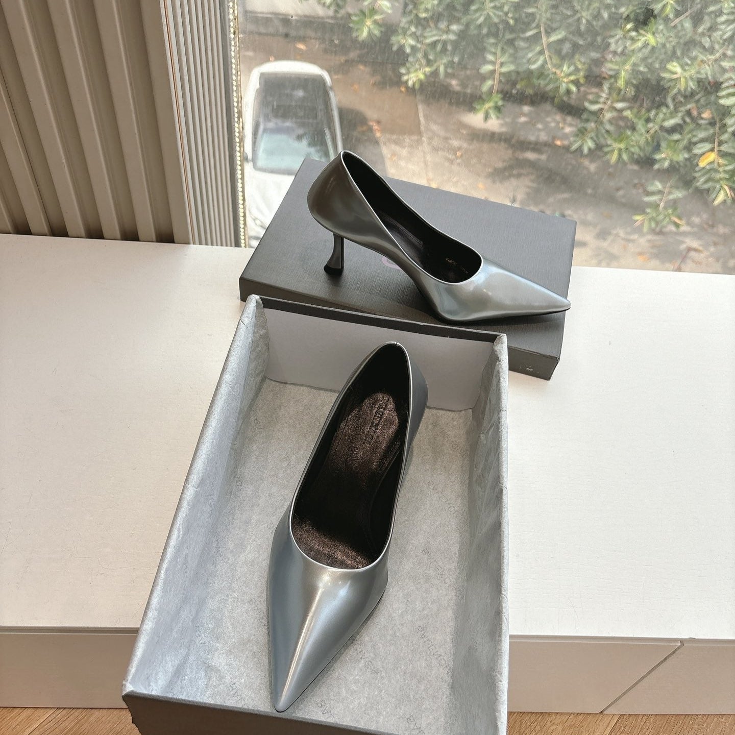 Balanciaga HIGH PUMPS IN RHINO GRAY PATENT CALFSKIN