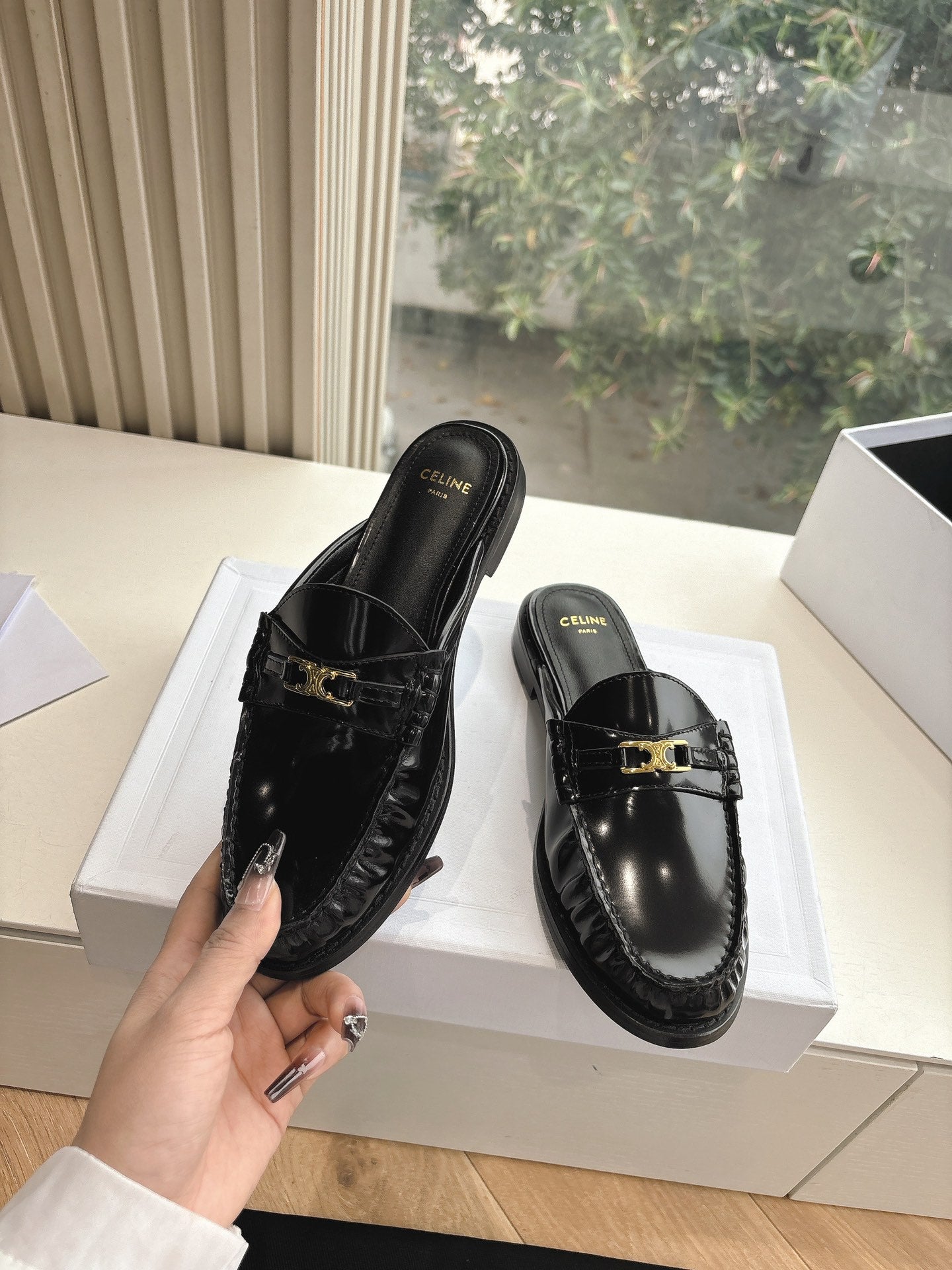 Celine CELINE Slippers Black Leather 285954