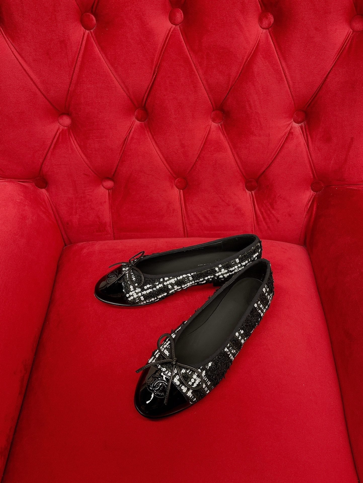 CHANEL ballet flat black white tweed lambskin
