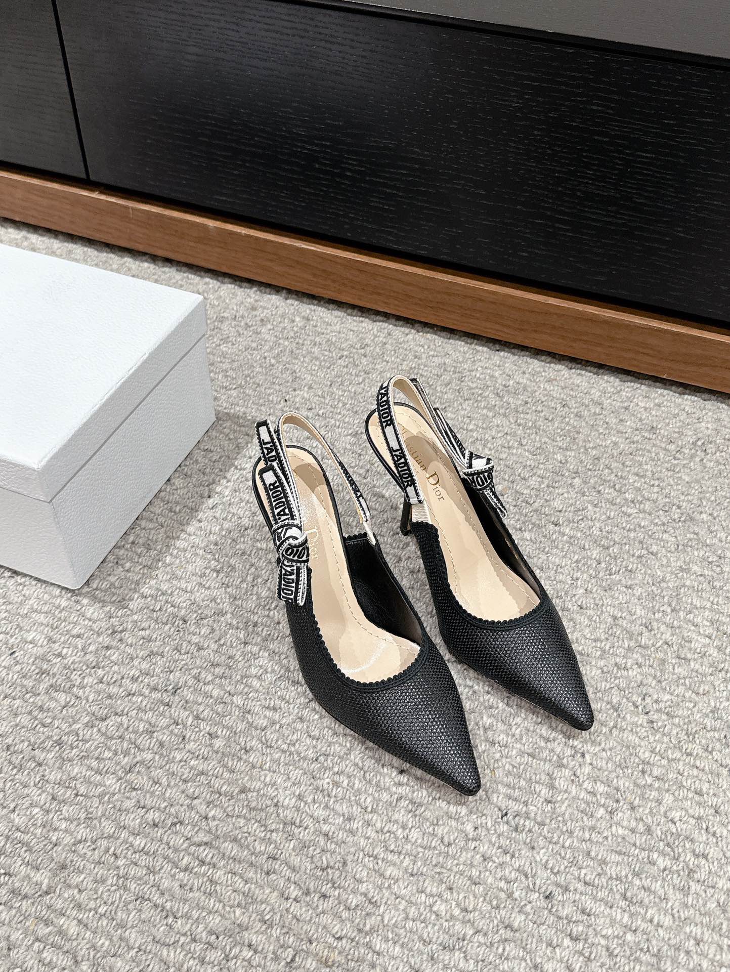 DIOR slingback 100 black raffia lambskin