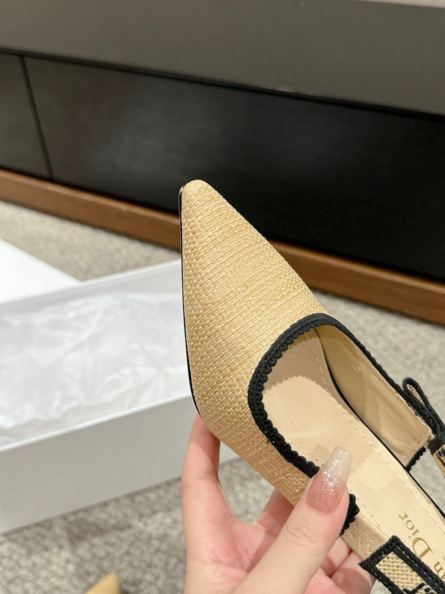 DIOR slingback 100 beige raffia lambskin