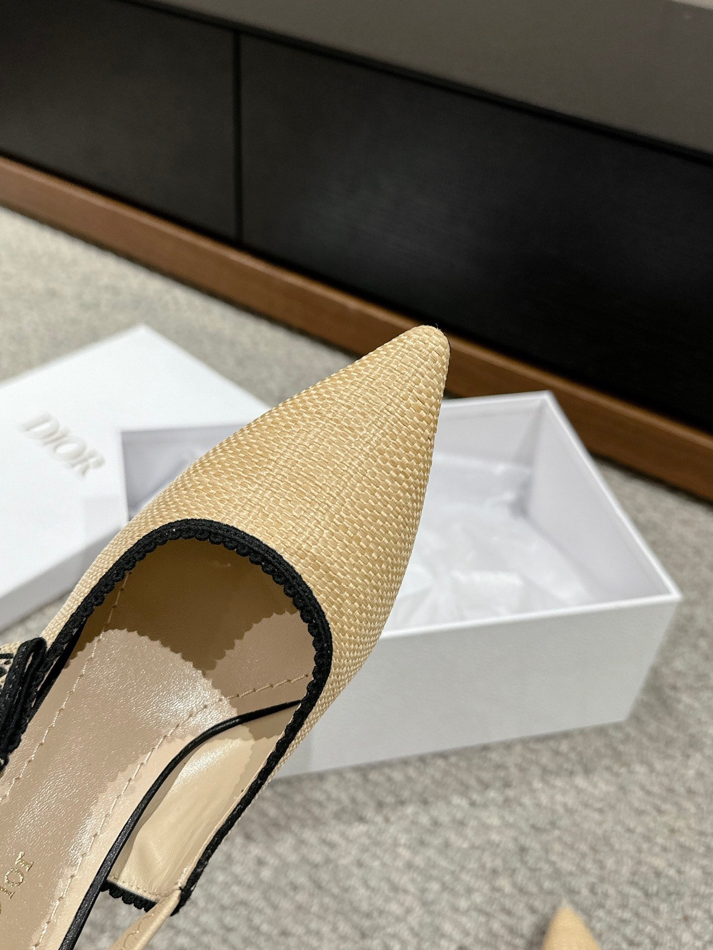 DIOR slingback 100 beige raffia lambskin