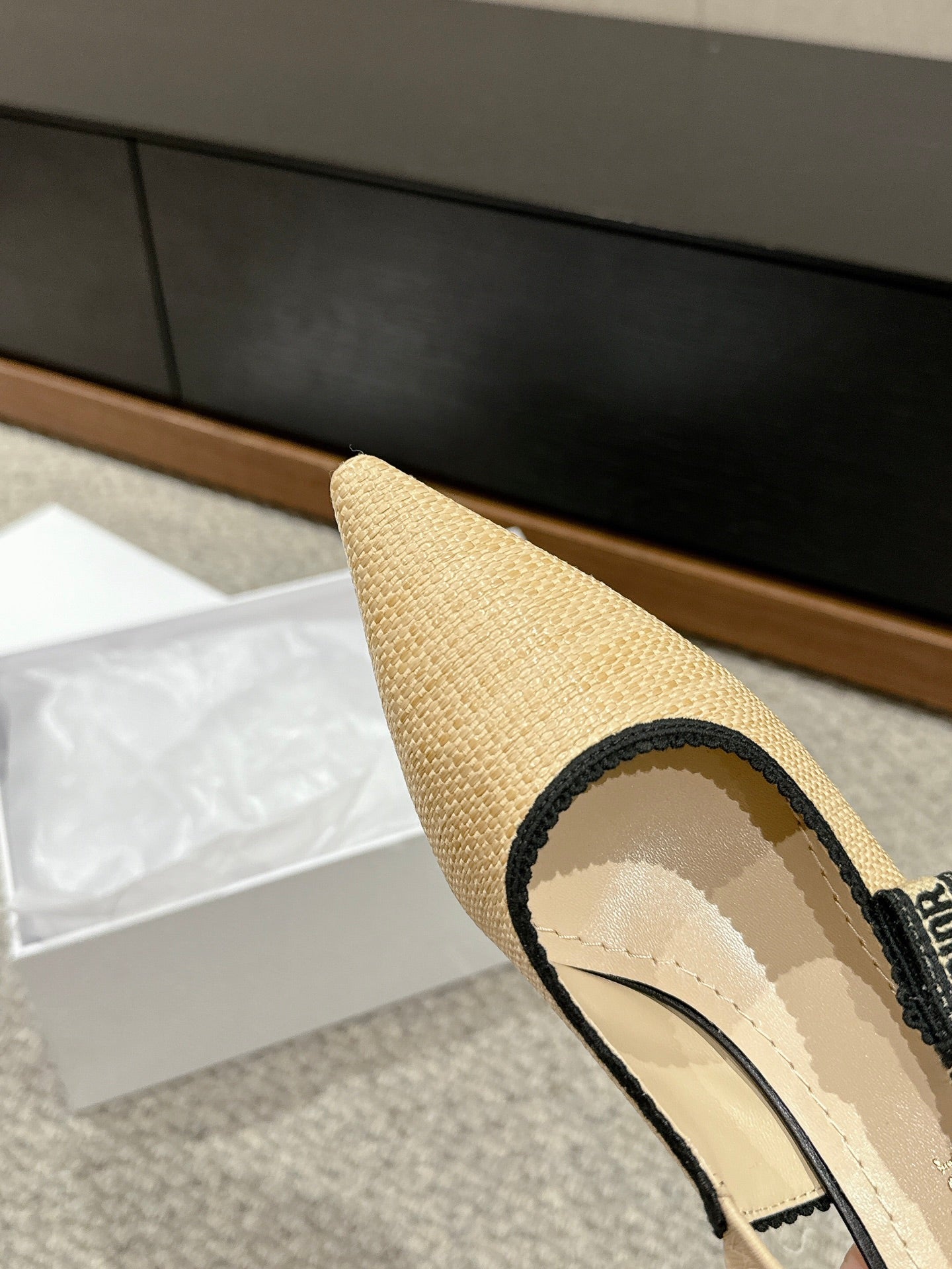 DIOR slingback 65 beige raffia lambskin