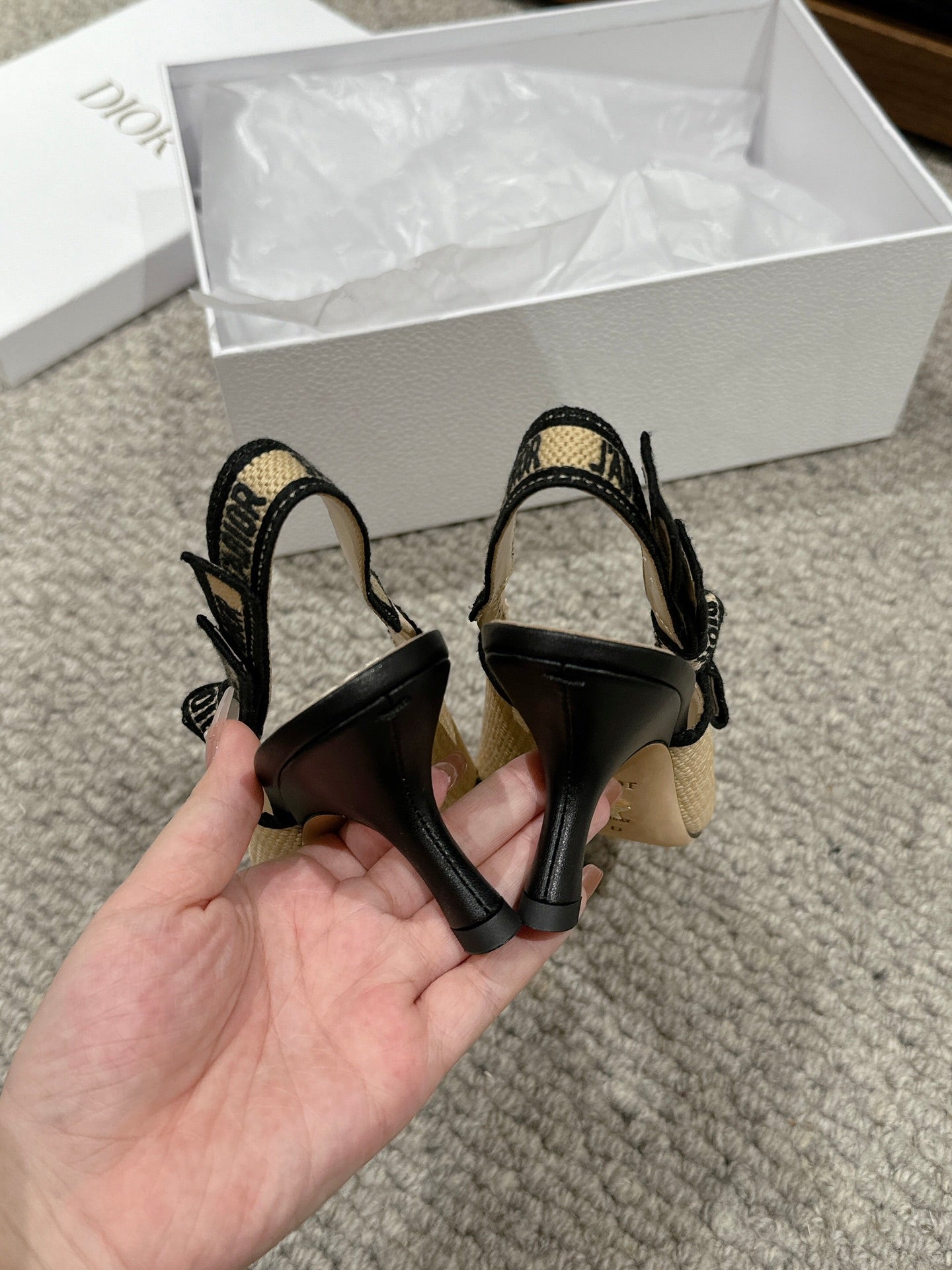 DIOR slingback 65 beige raffia lambskin