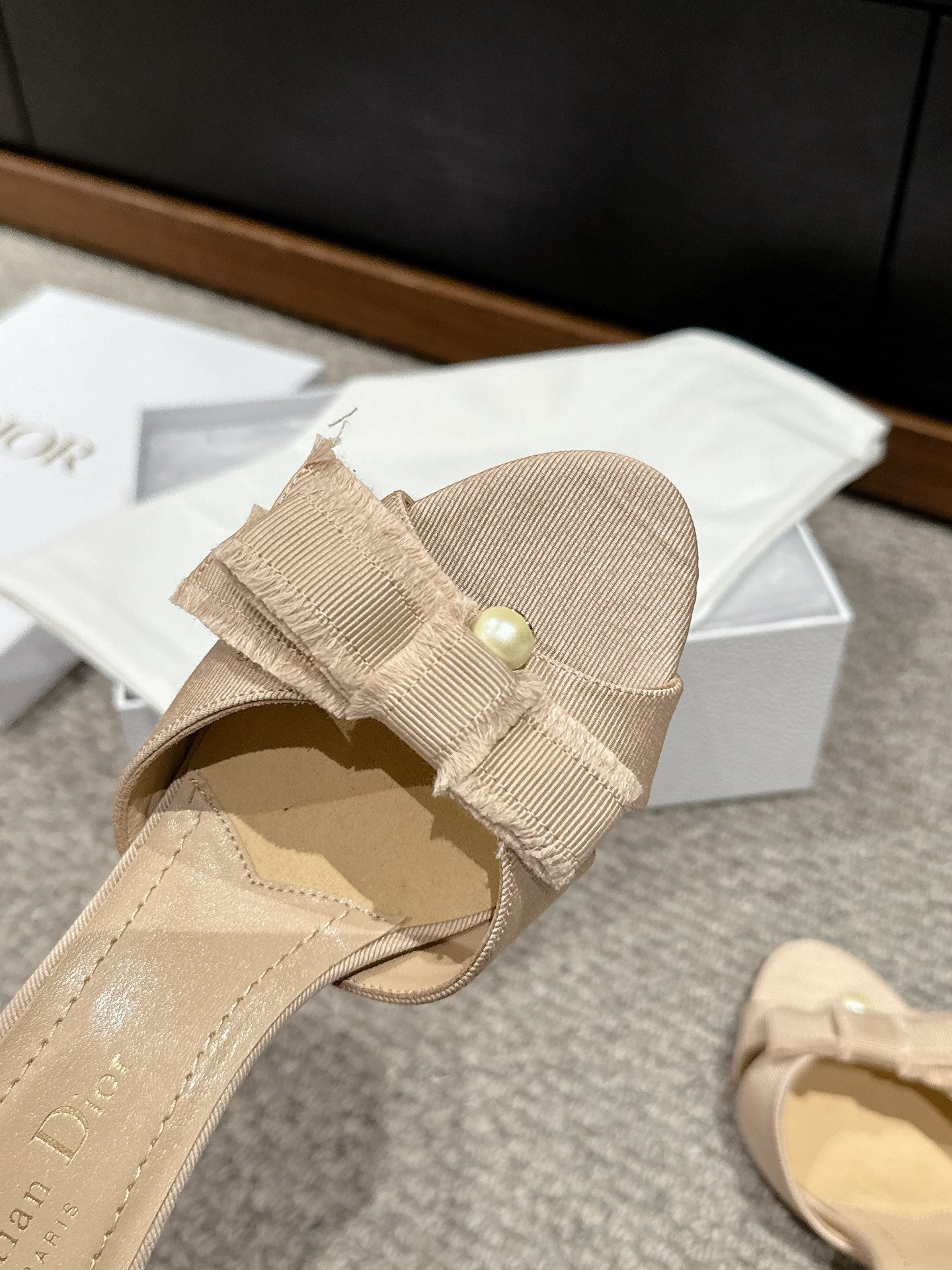 DIOR sandal a DIORable 80 beige grosgrain lambskin