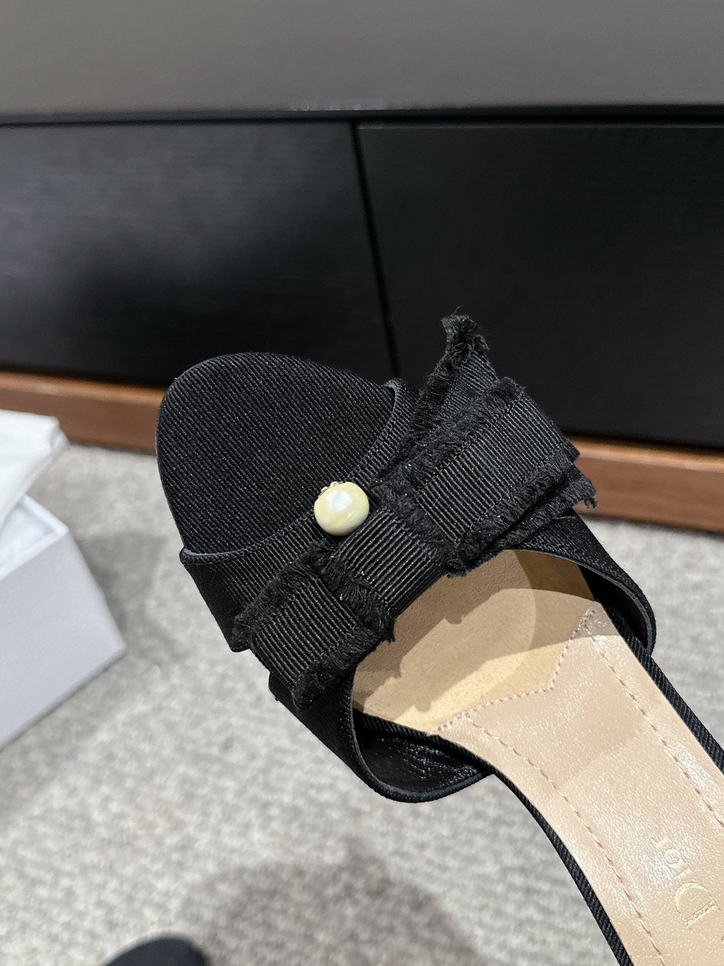 DIOR sandal a DIORable 80 black grosgrain beige lambskin