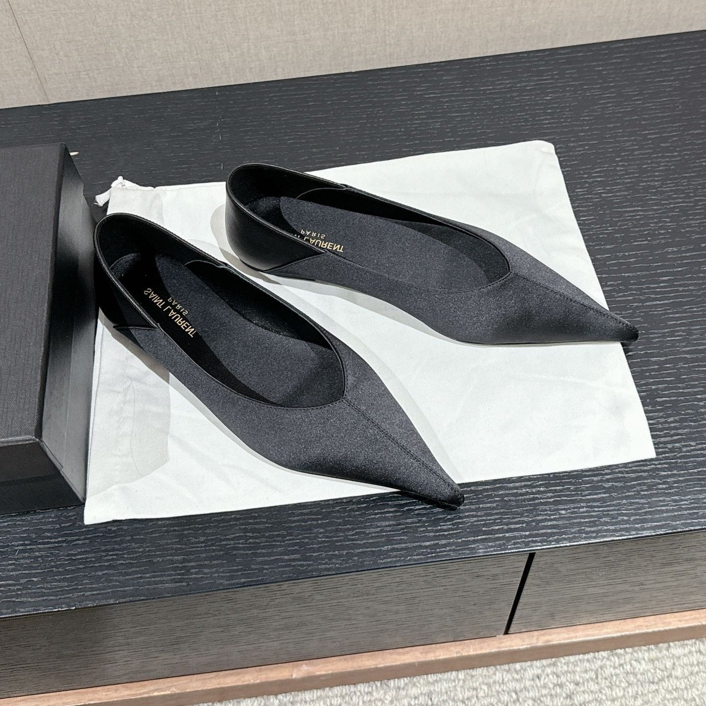 Saint Laurent SL NOUR POINTED TOE BALLET BLACK SATIN