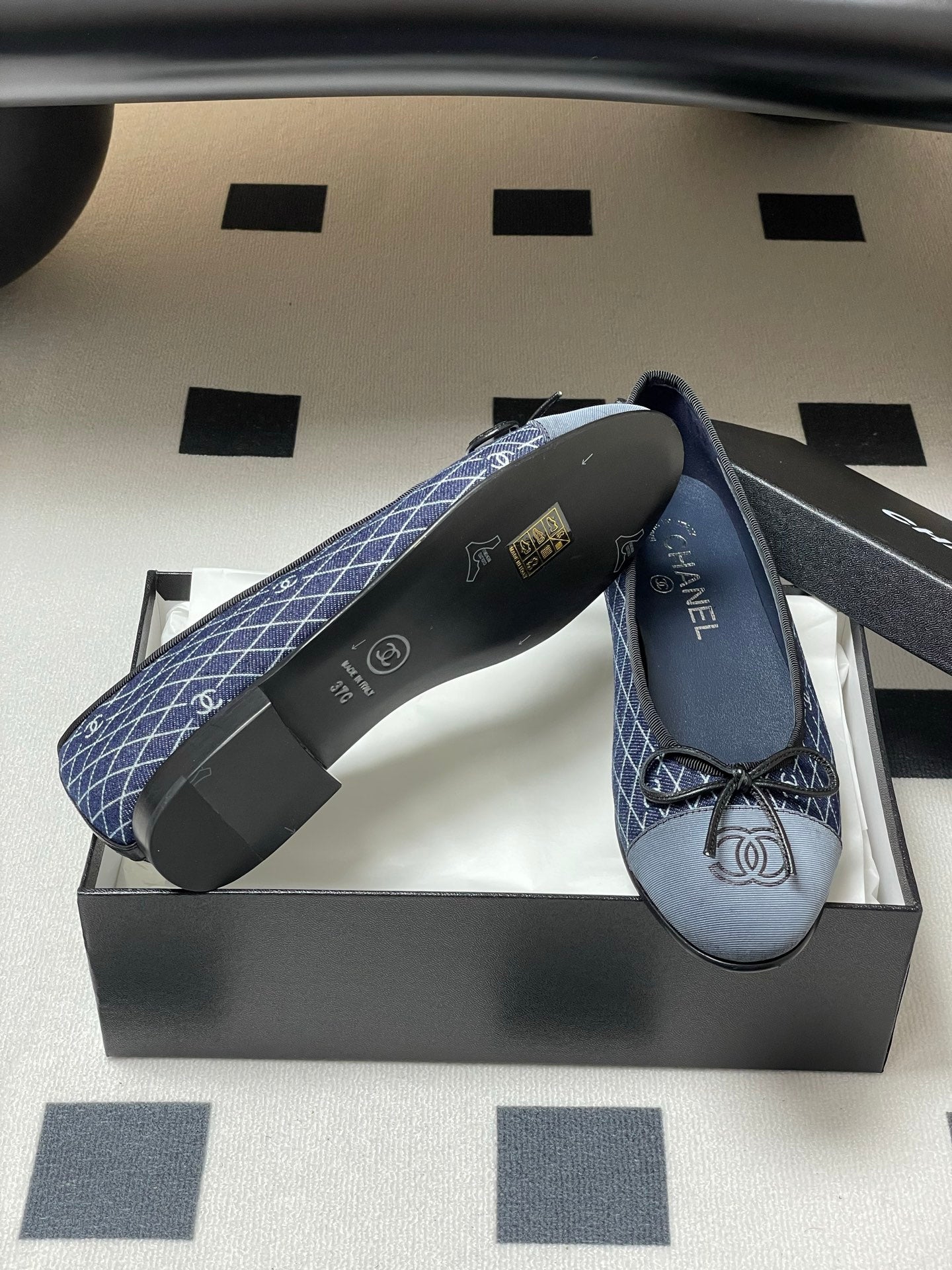 CHANEL 25P Blue Black Quilted Denim
