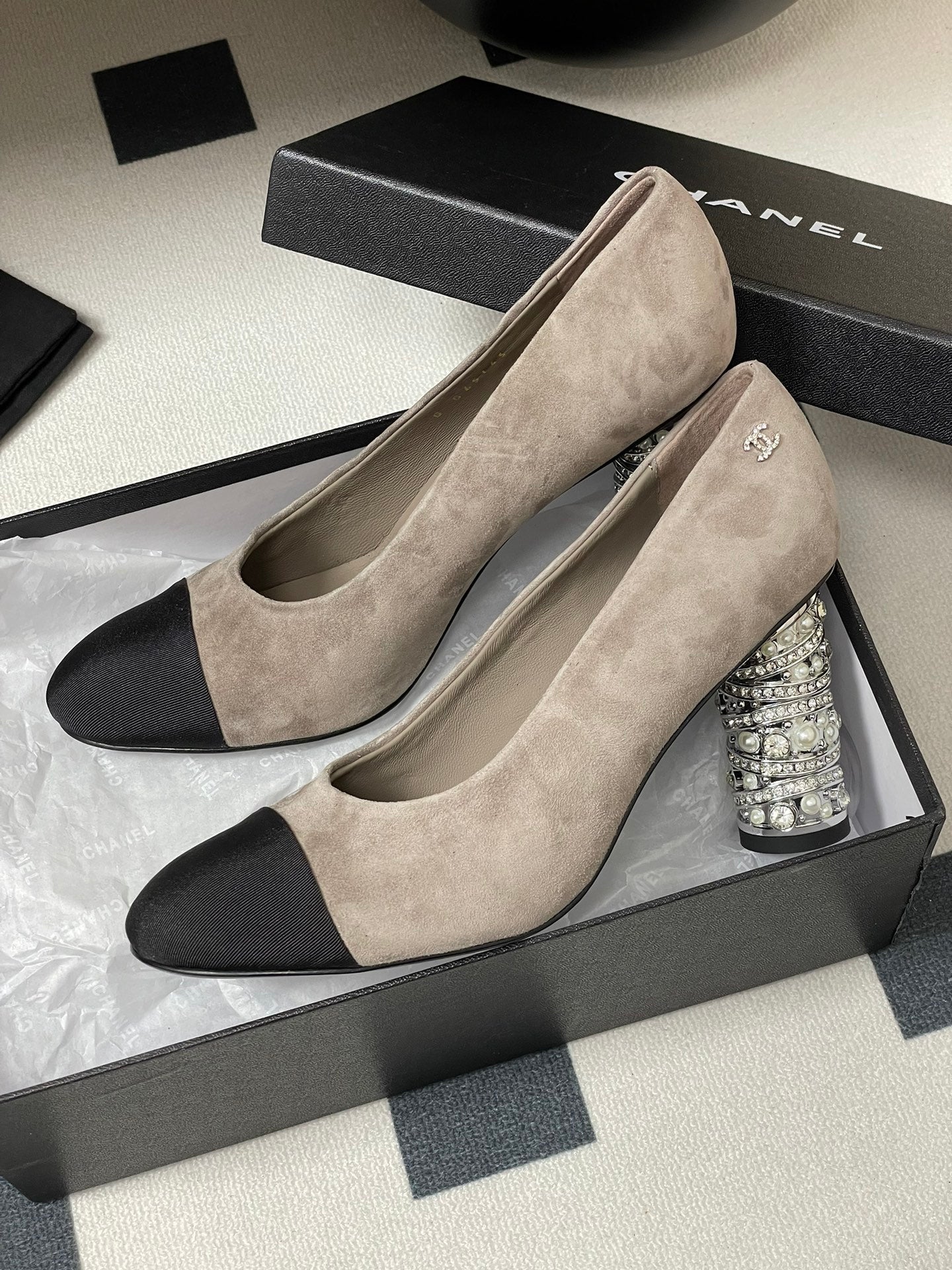 CHANEL 25P Pump Heel 8.5cm