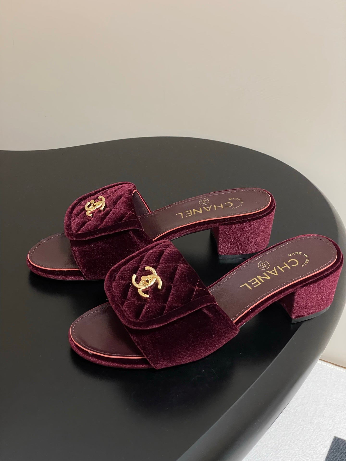 CHANEL 25F Sandal Heel 5cm Quilted