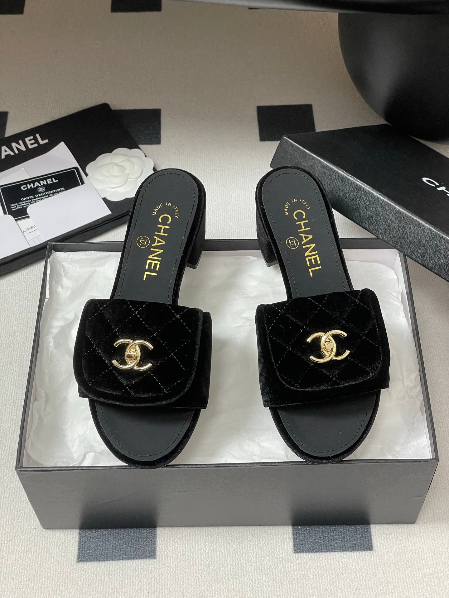 CHANEL 25F Sandal Heel 5cm Quilted