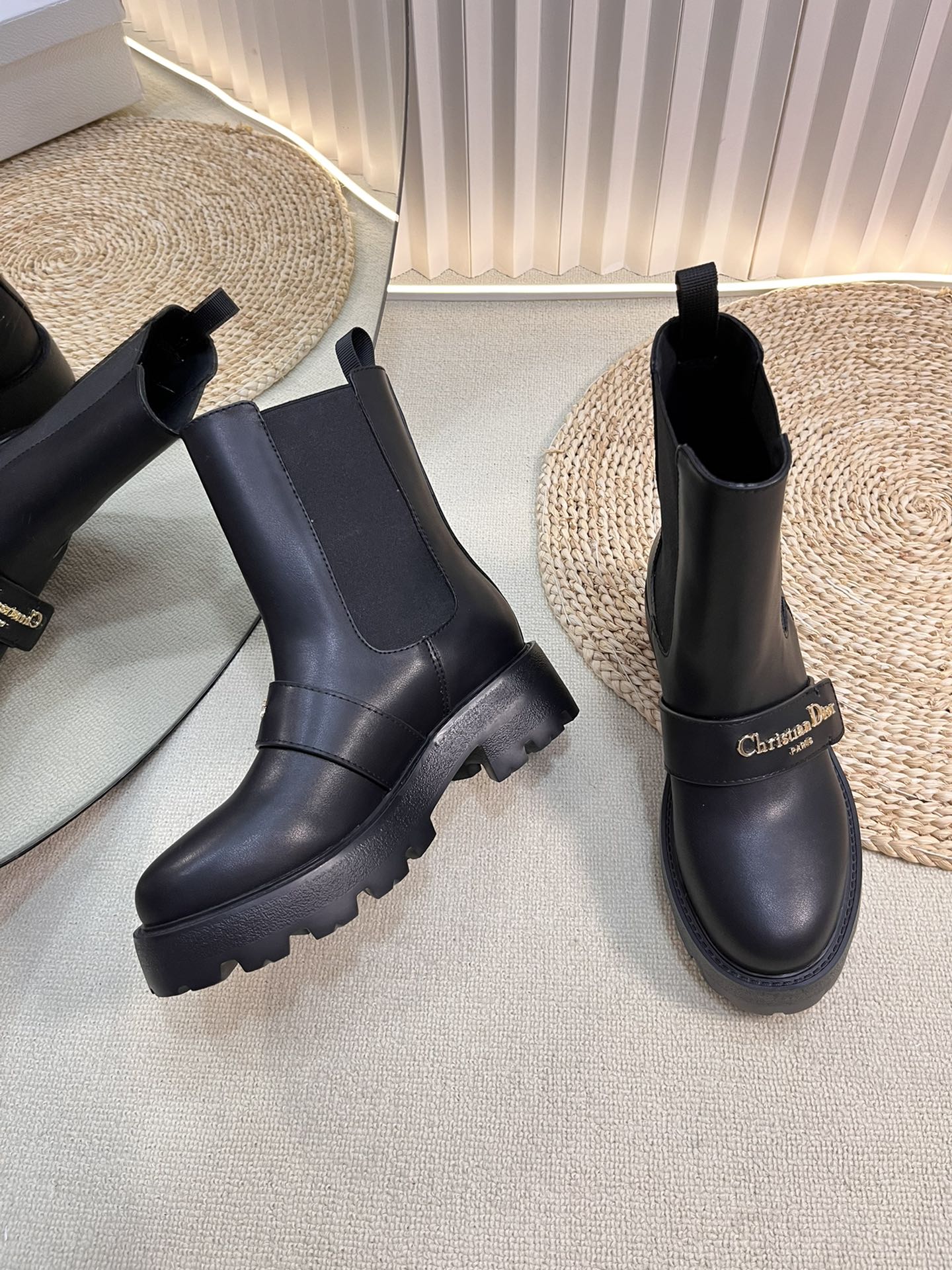DIOR D-Quest Ankle Boot 35mm In Black Calfskin 992669