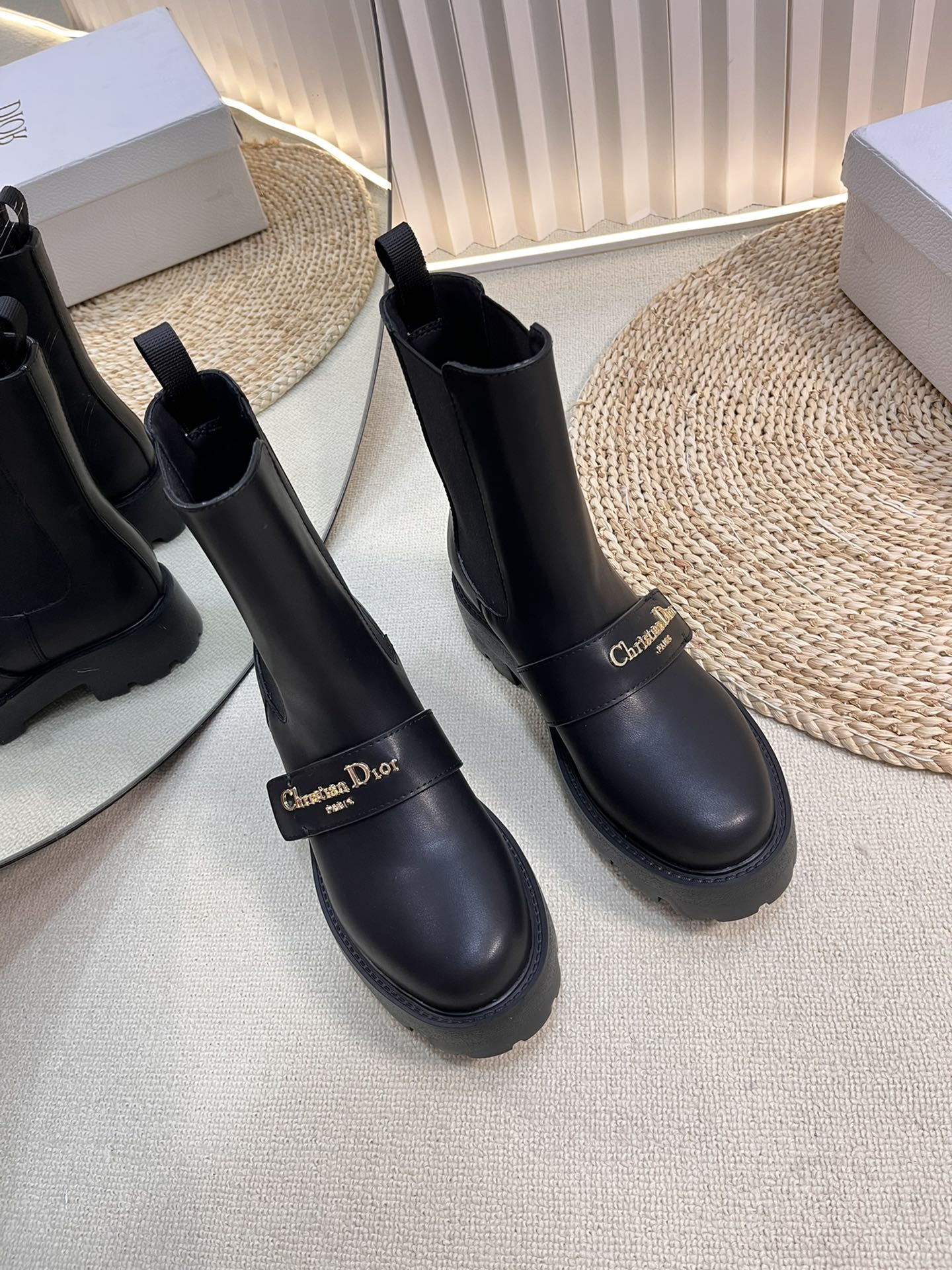 DIOR D-Quest Ankle Boot 35mm In Black Calfskin 992669