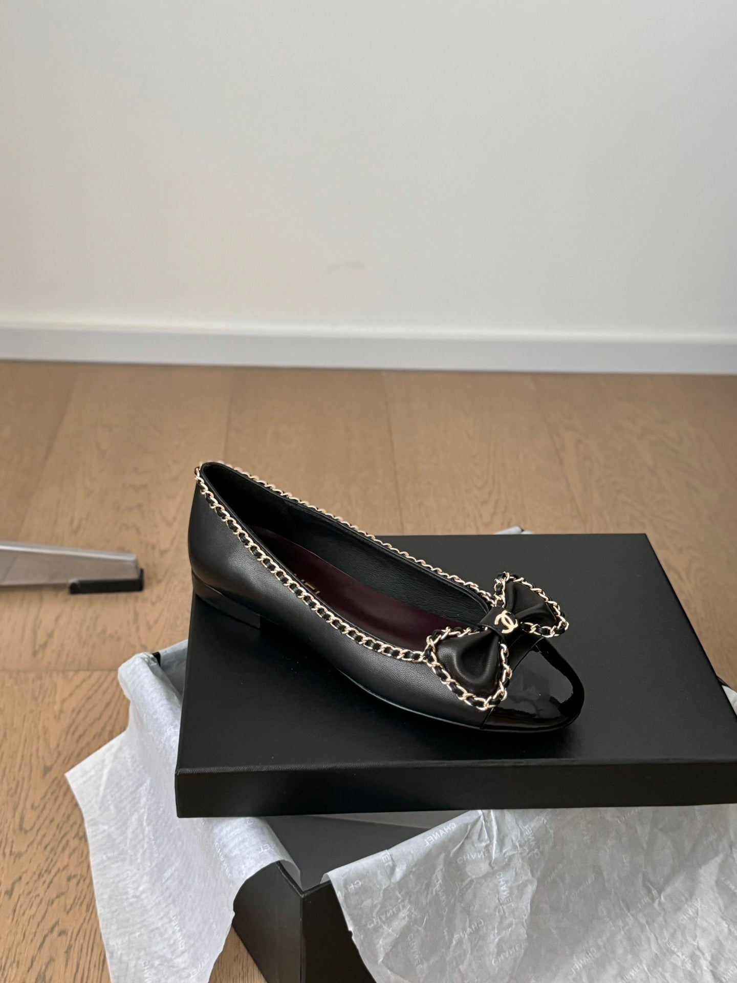 CHANEL Ballet Flats 25mm Black Chain Lambskin