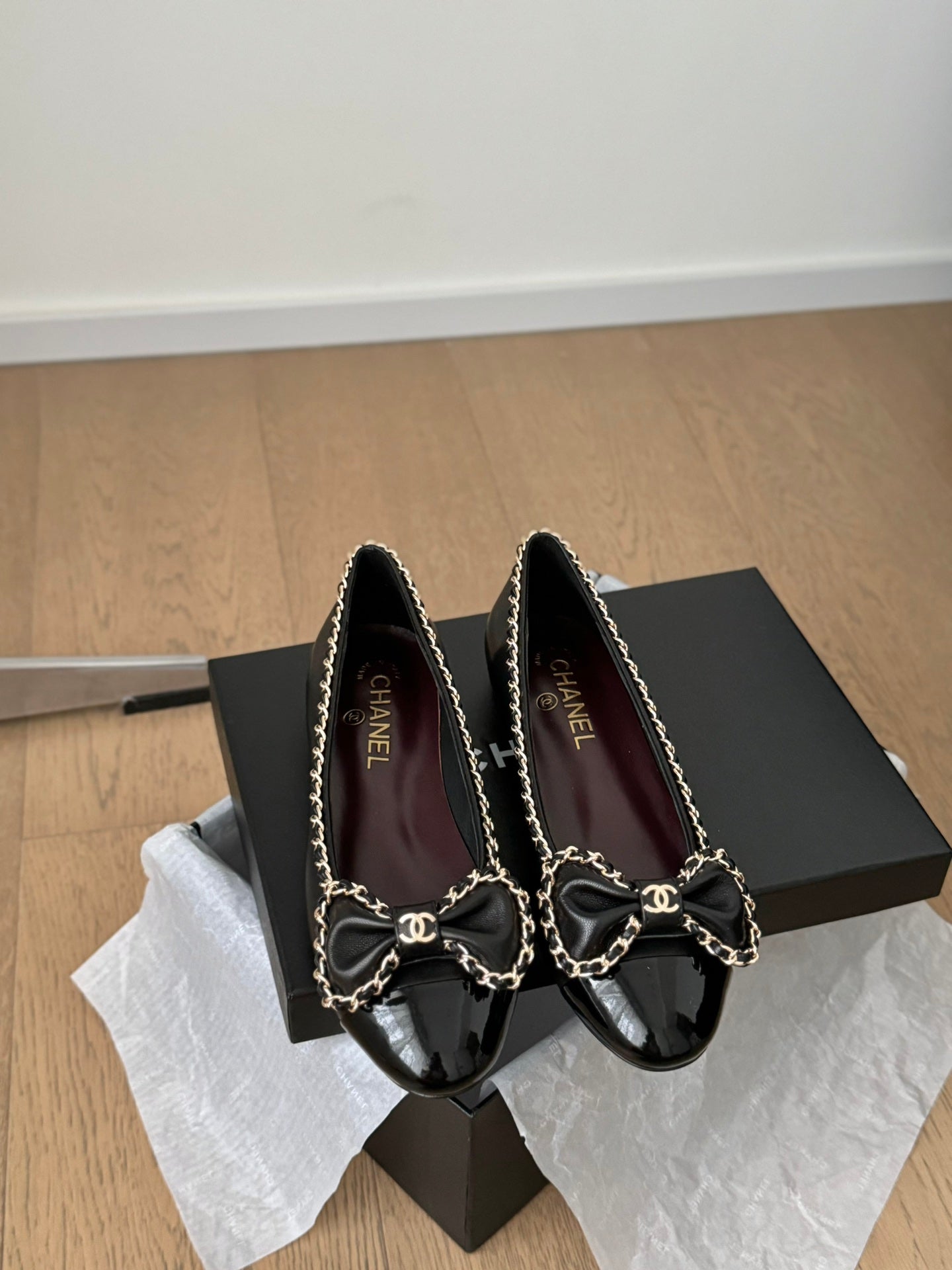 CHANEL Ballet Flats 25mm Black Chain Lambskin