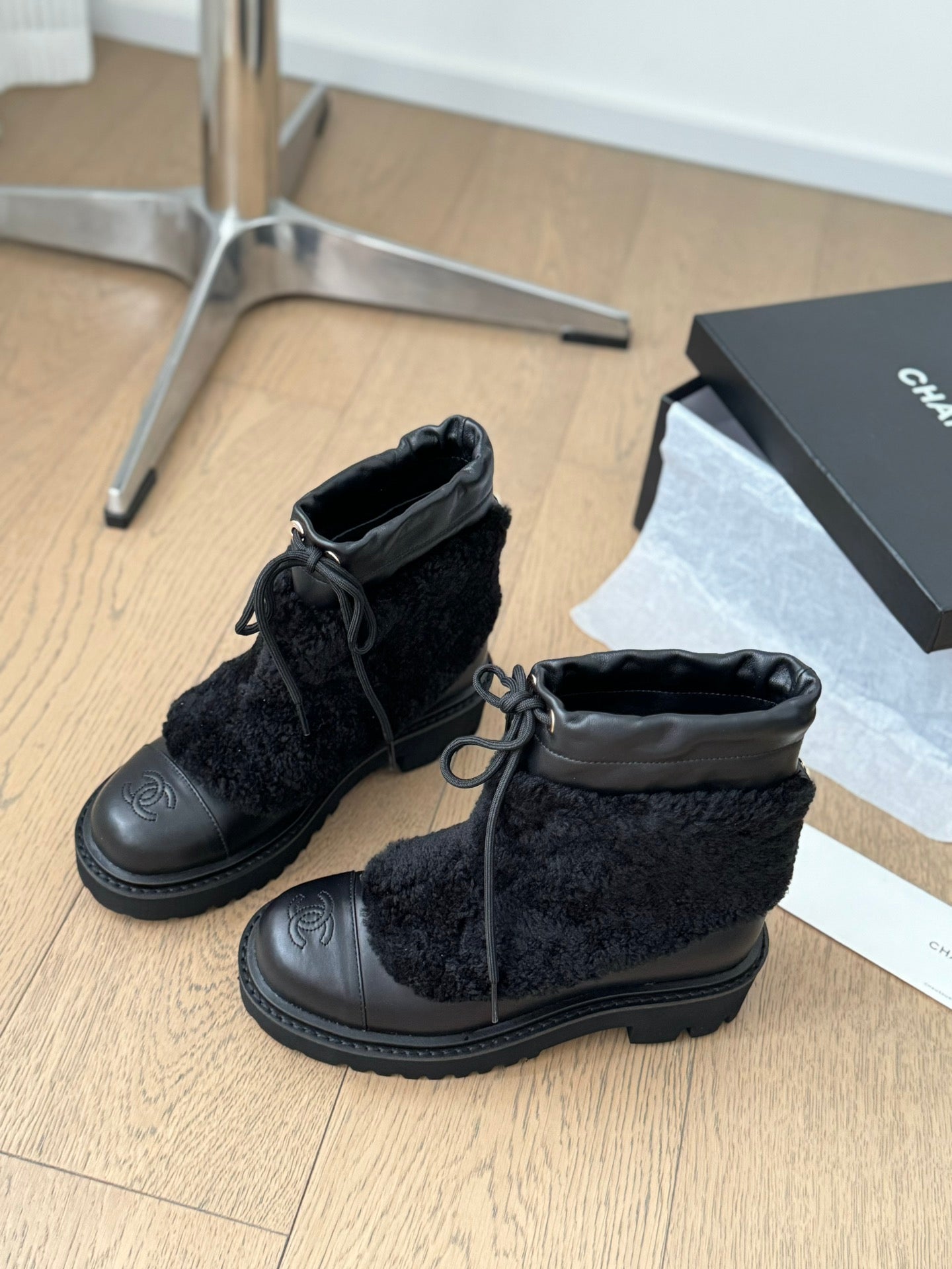 CHANEL Ankle Boots Black Calfskin And Fleece