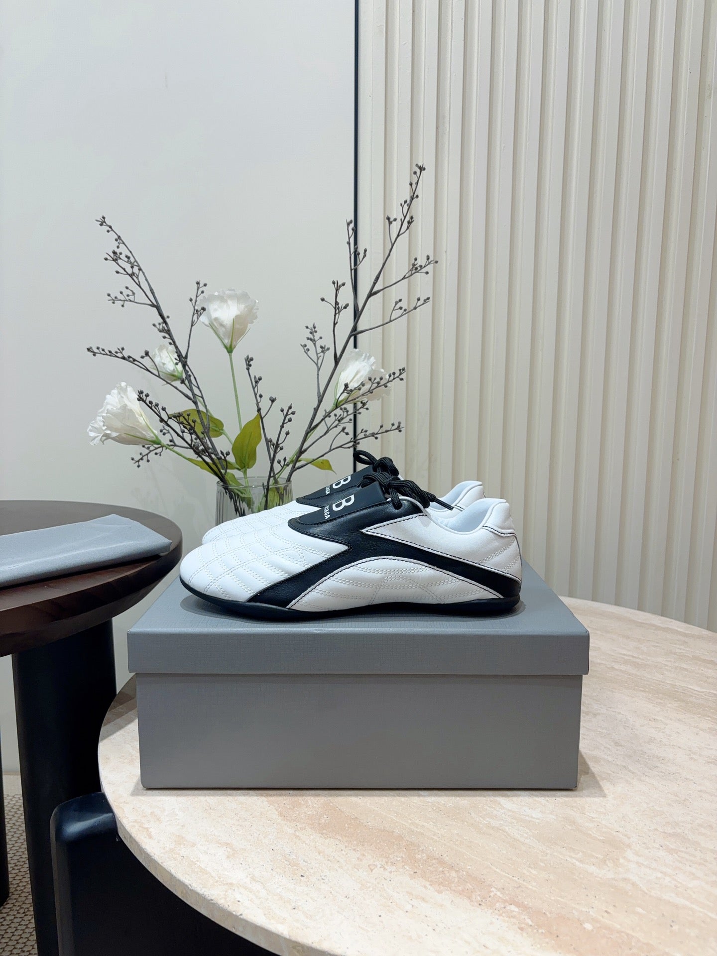 Balanciaga SOCCER SNEAKER IN WHITE MIX BLACK QUILTED LAMBSKIN