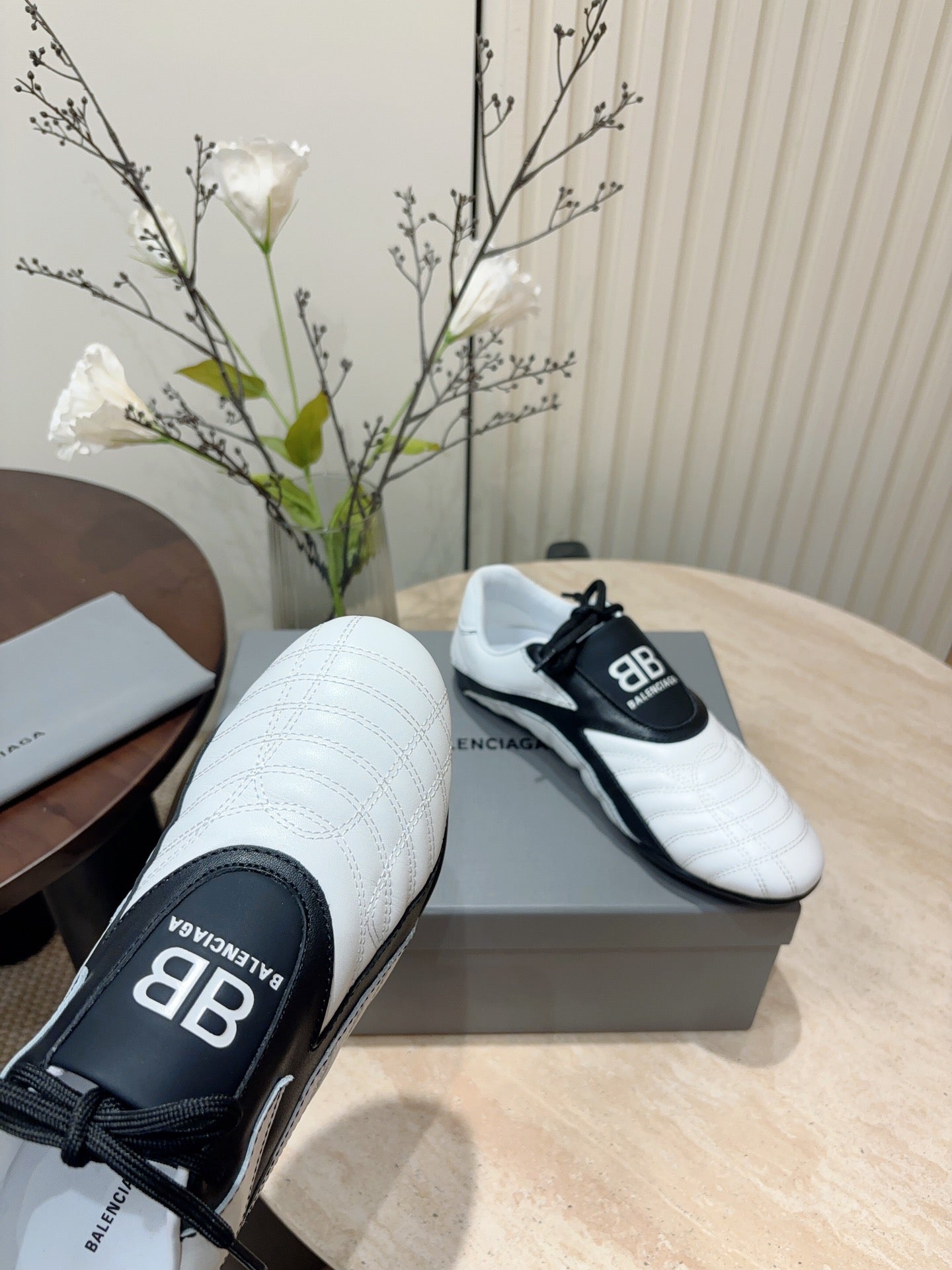 Balanciaga SOCCER SNEAKER IN WHITE MIX BLACK QUILTED LAMBSKIN