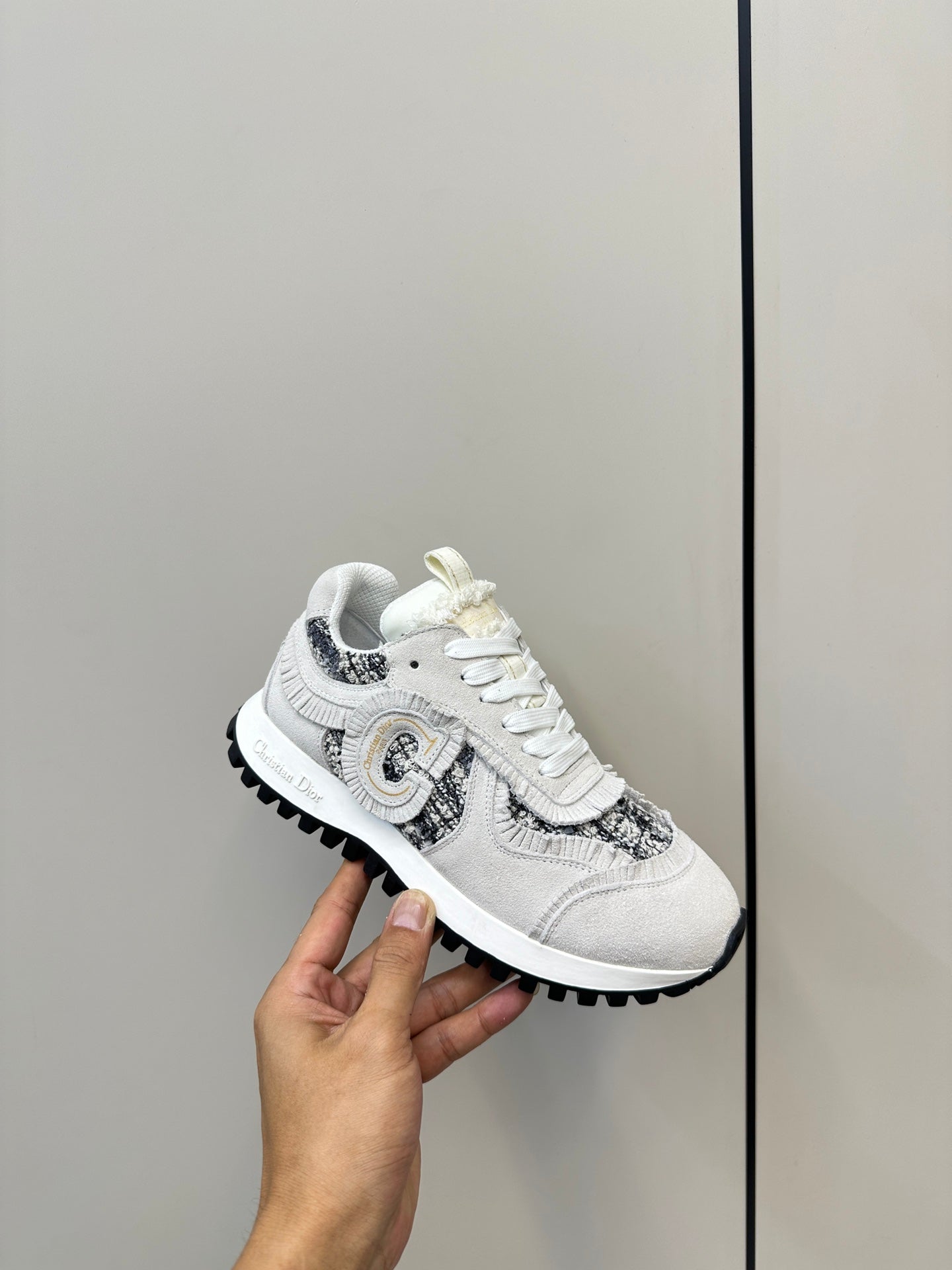 DIOR C'est DIOR Sneaker In White Suede And Tweed Fabric 989934