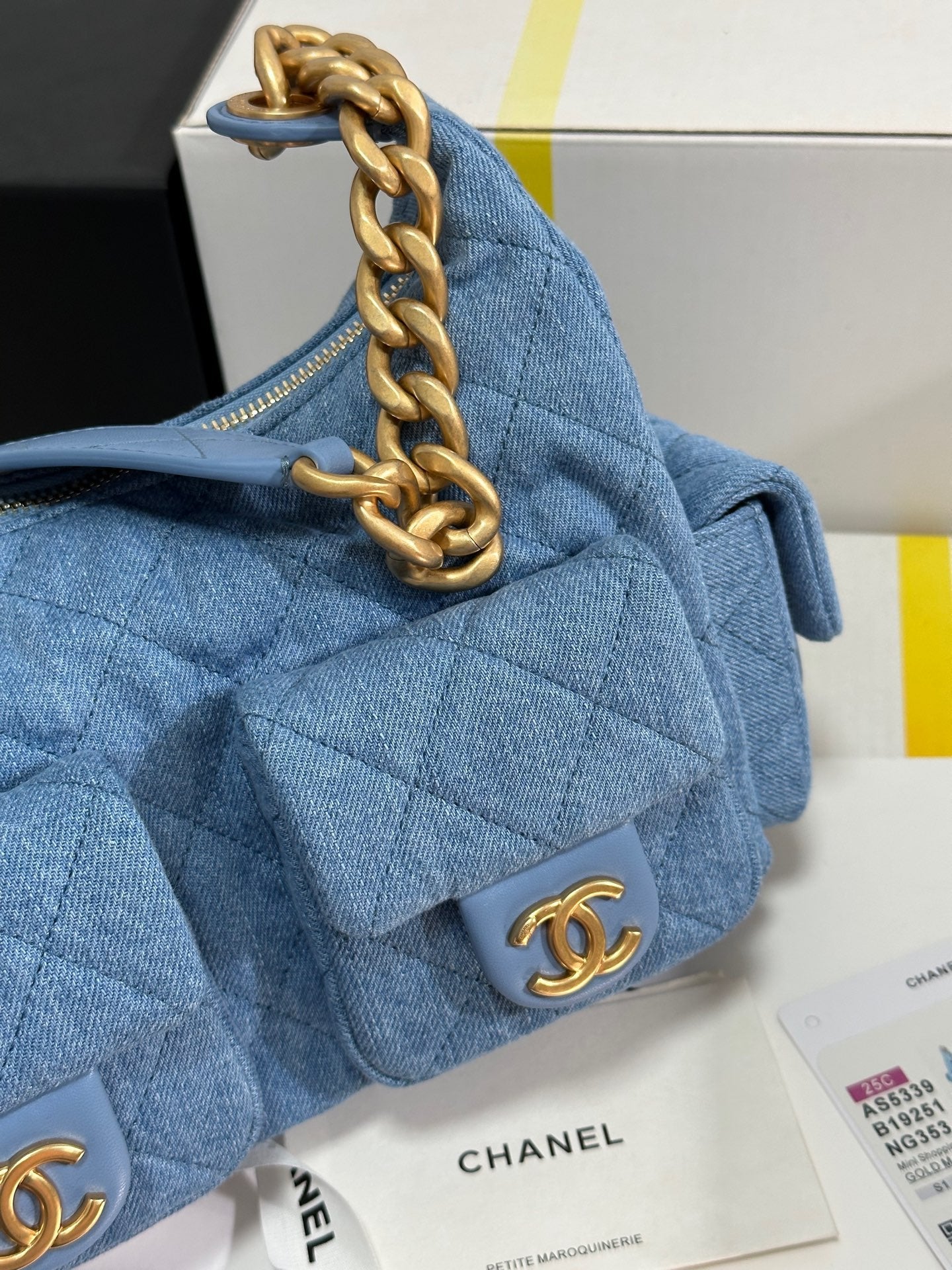 CHANEL 25C Hobo 31cm Baby Blue Demin Gold Hardware 243565