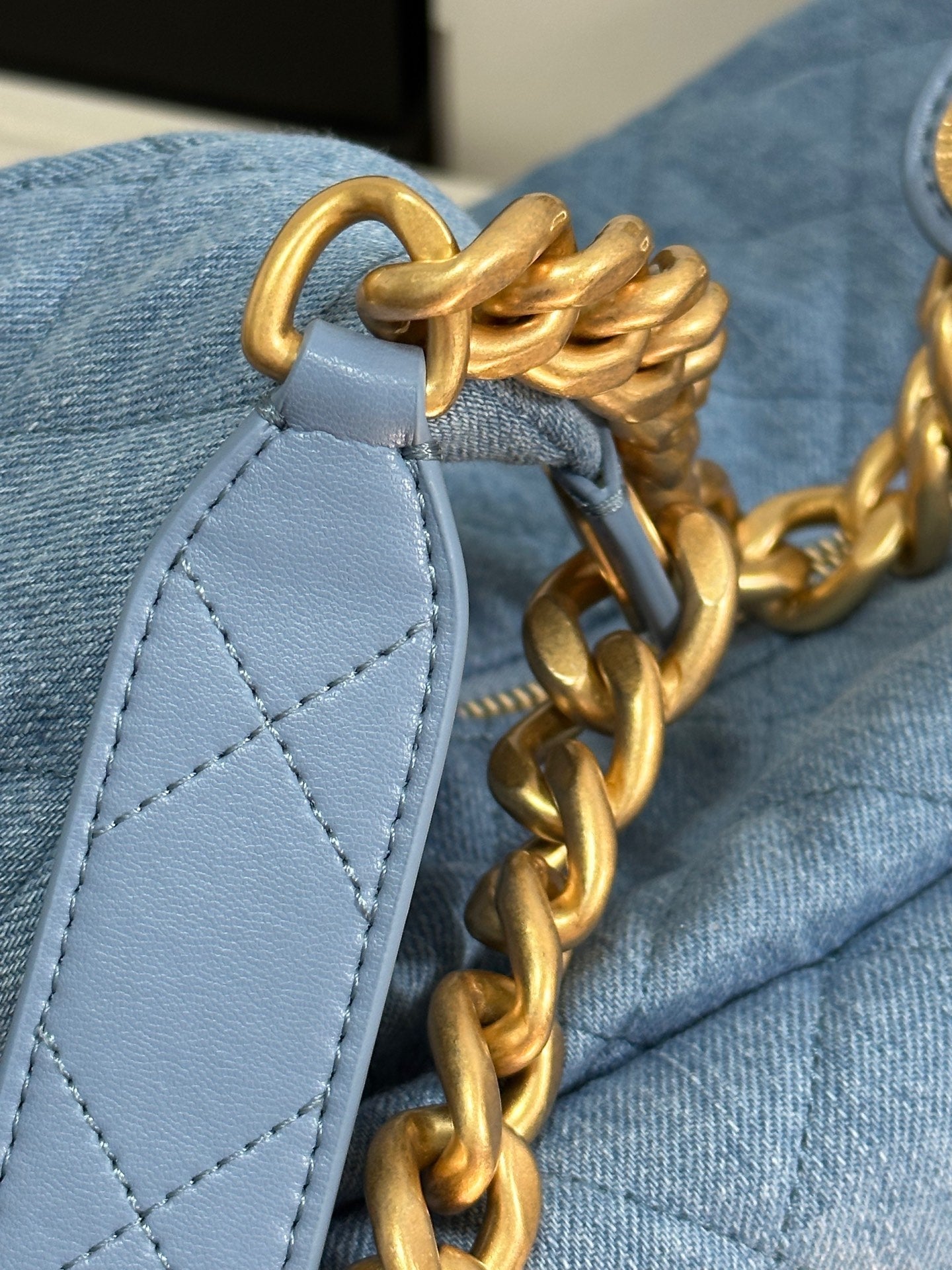 CHANEL 25C Hobo 35cm Baby Blue Demin Gold Hardware 243567