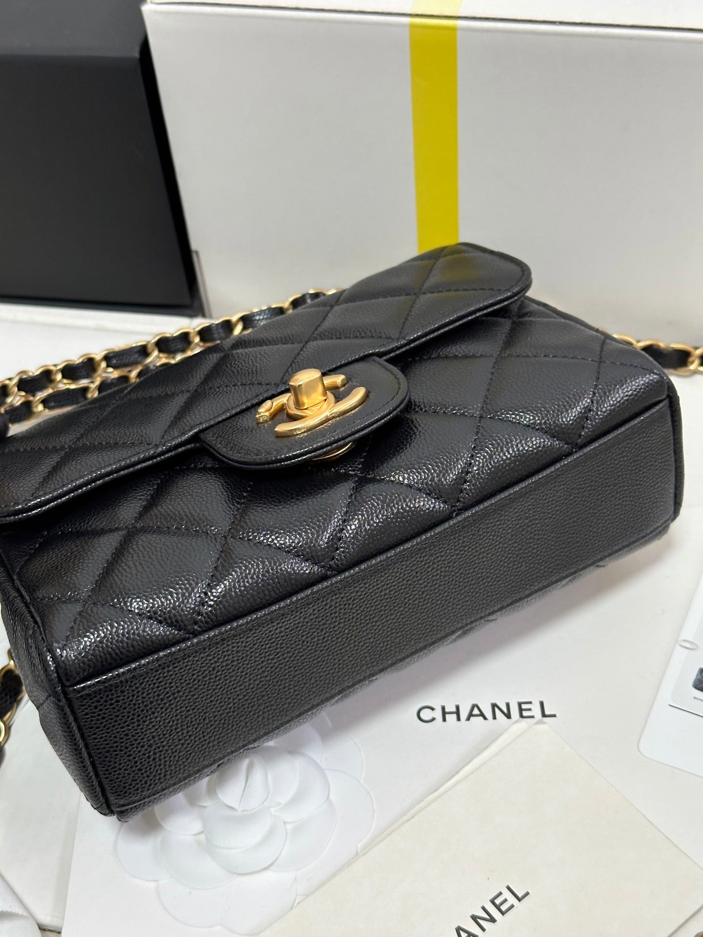 CHANEL 25P Flap 18 Bag Black Cowhide Gold Hardware 243560