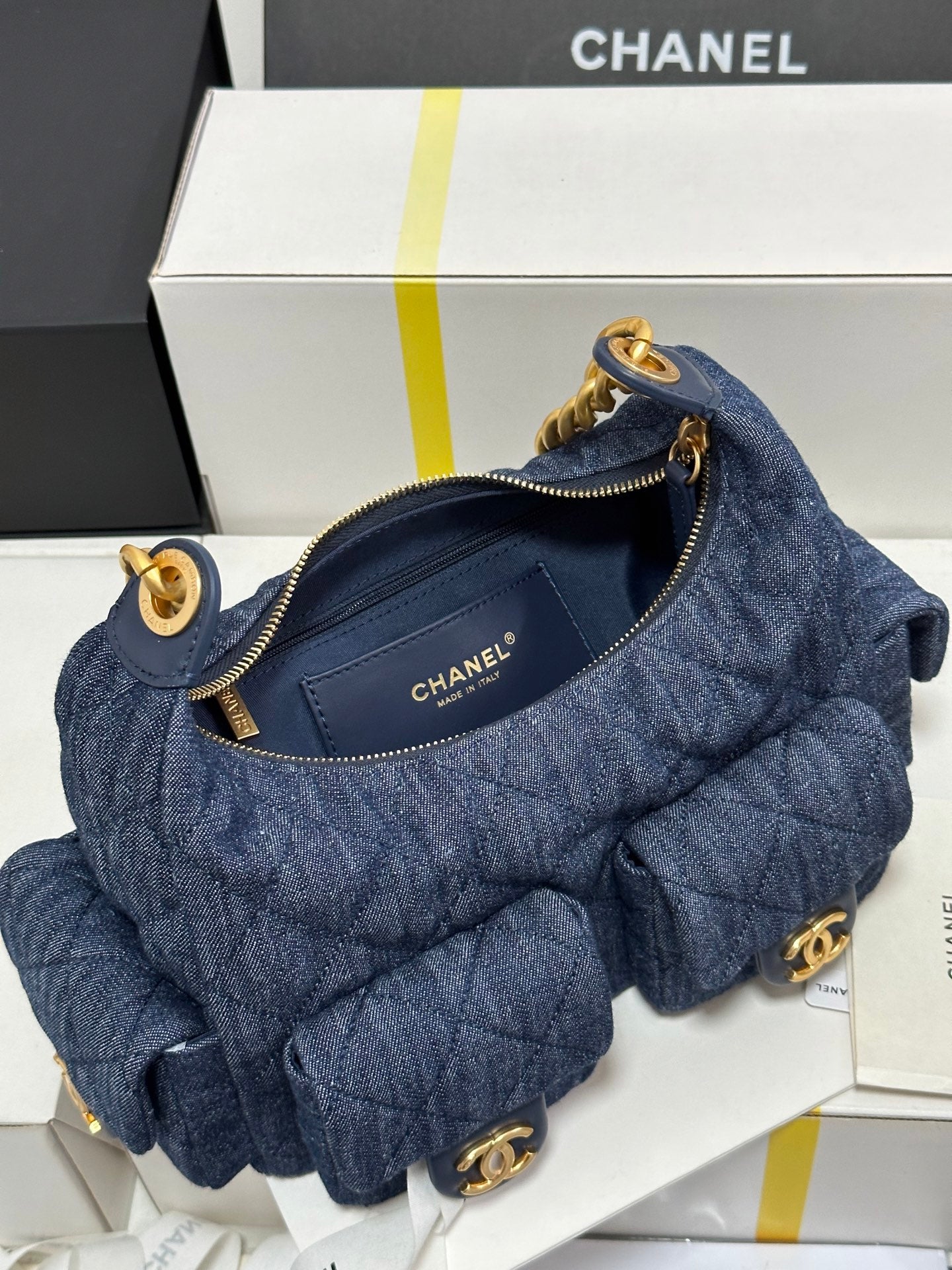 CHANEL 25C Hobo 31cm Space Demin Gold Hardware 243575