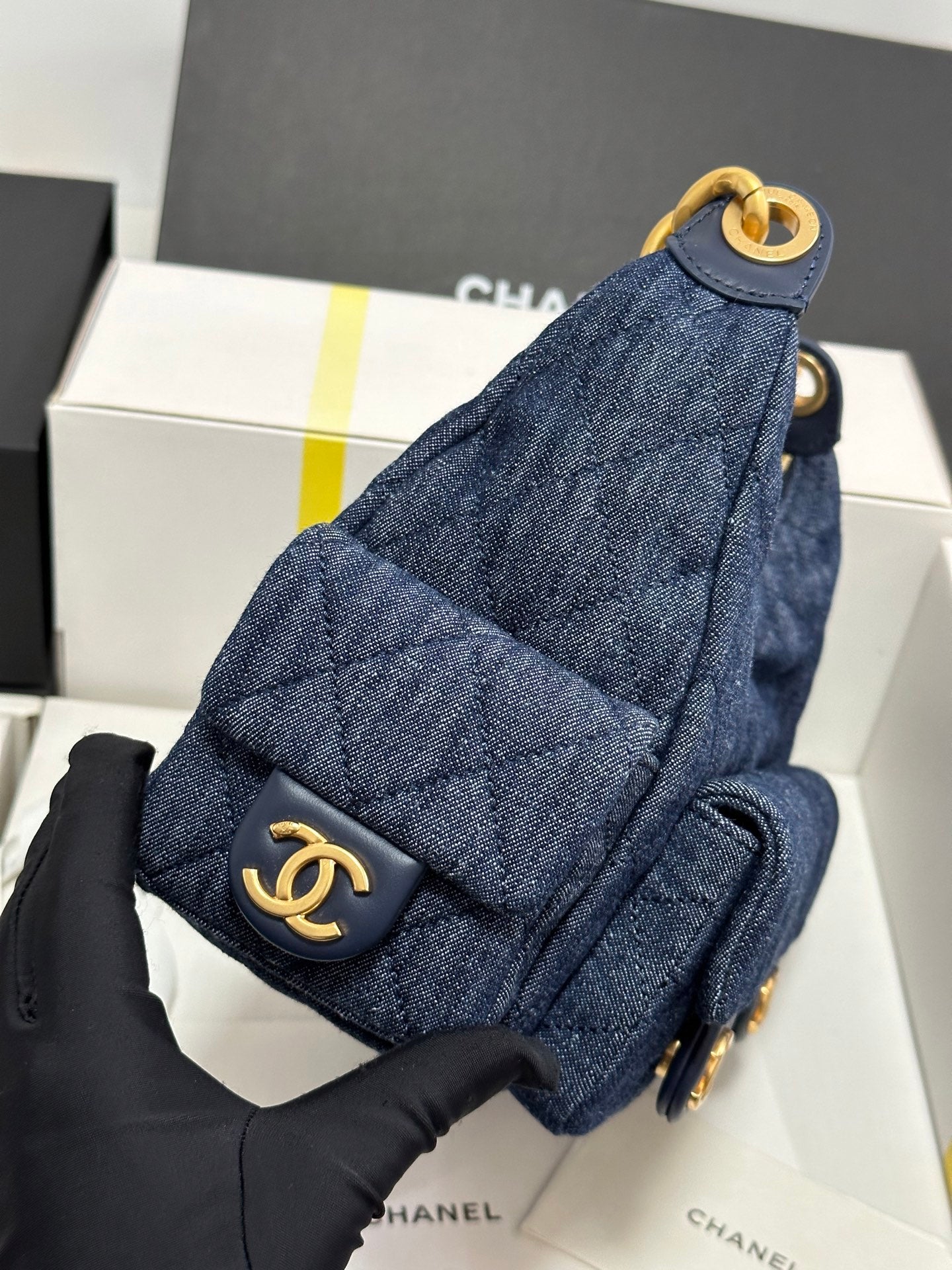 CHANEL 25C Hobo 31cm Space Demin Gold Hardware 243575