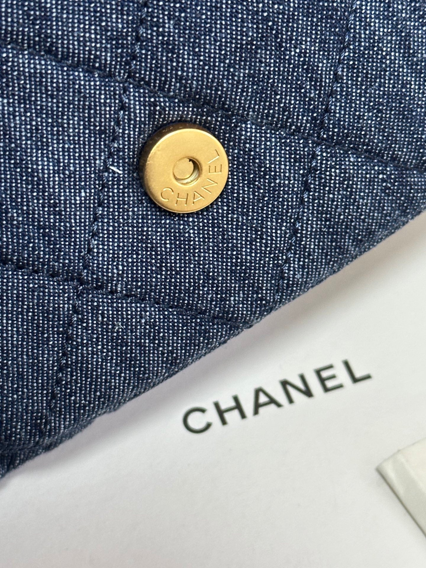 CHANEL 25C Hobo 35cm Space Demin Gold Hardware 243577