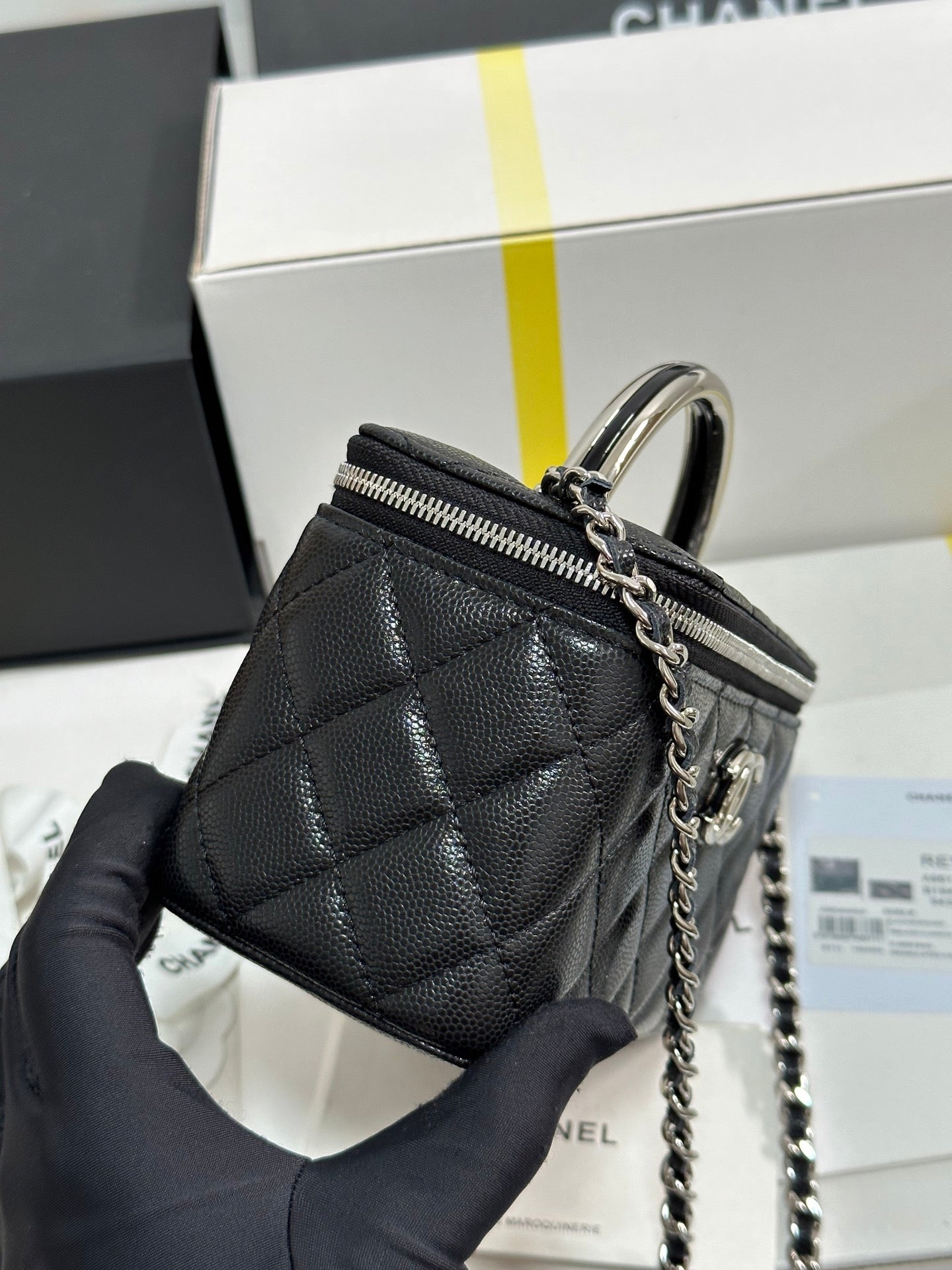 CHANEL 25P Vanity Case 17cm Black Leather Silver Hardware 243469