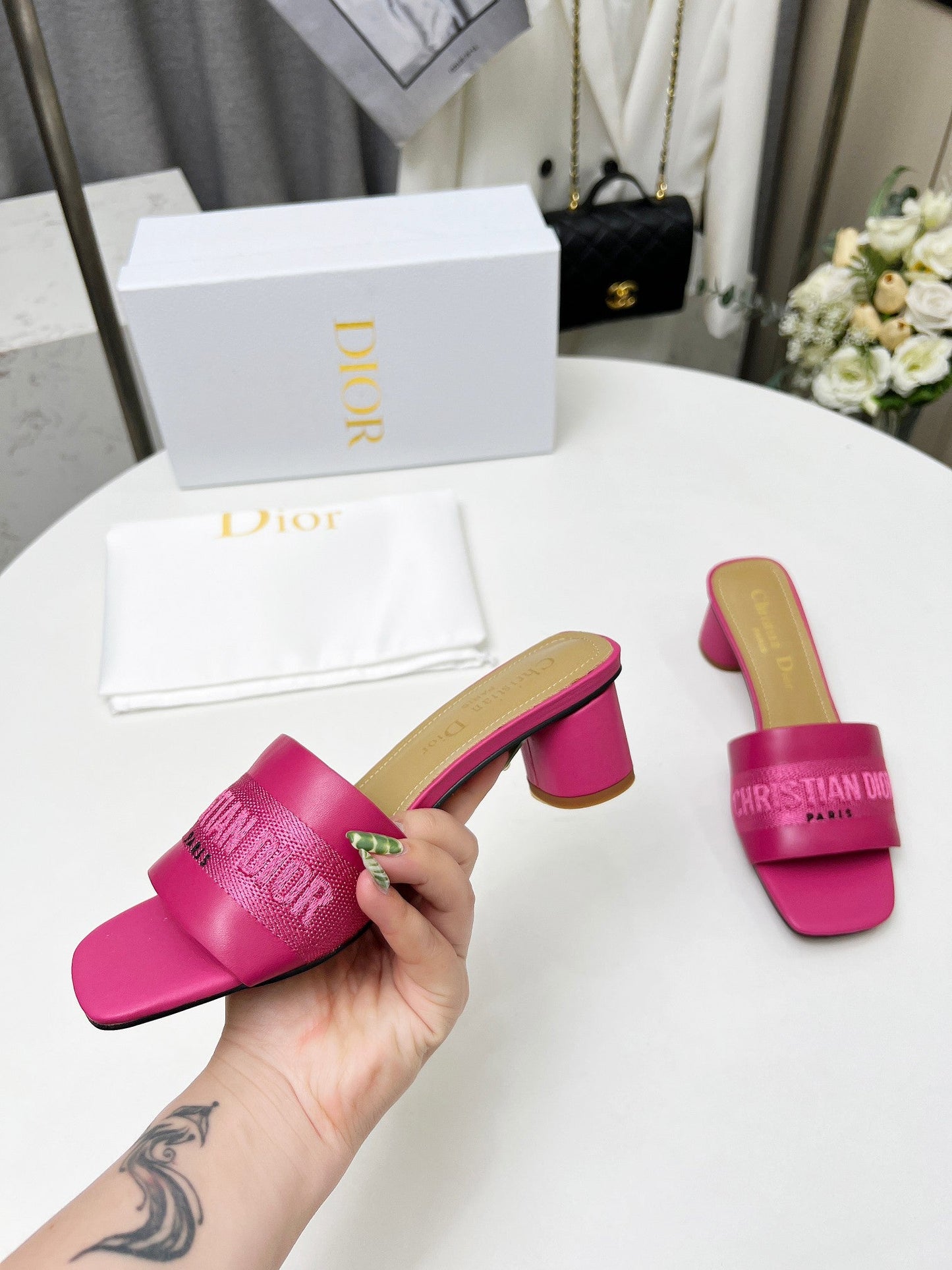 DIOR dway 45 dark pink canvas calfskin