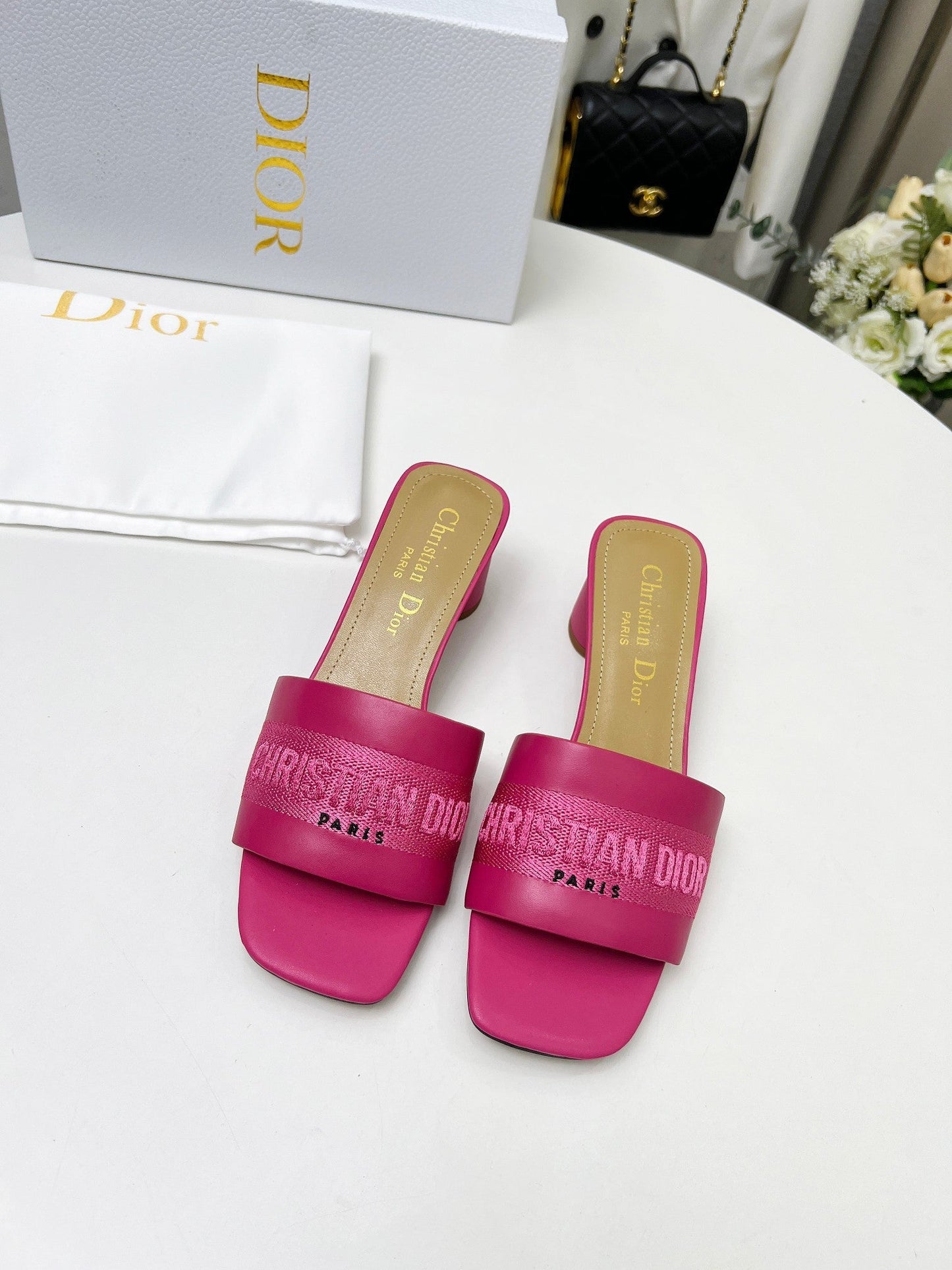 DIOR dway 45 dark pink canvas calfskin