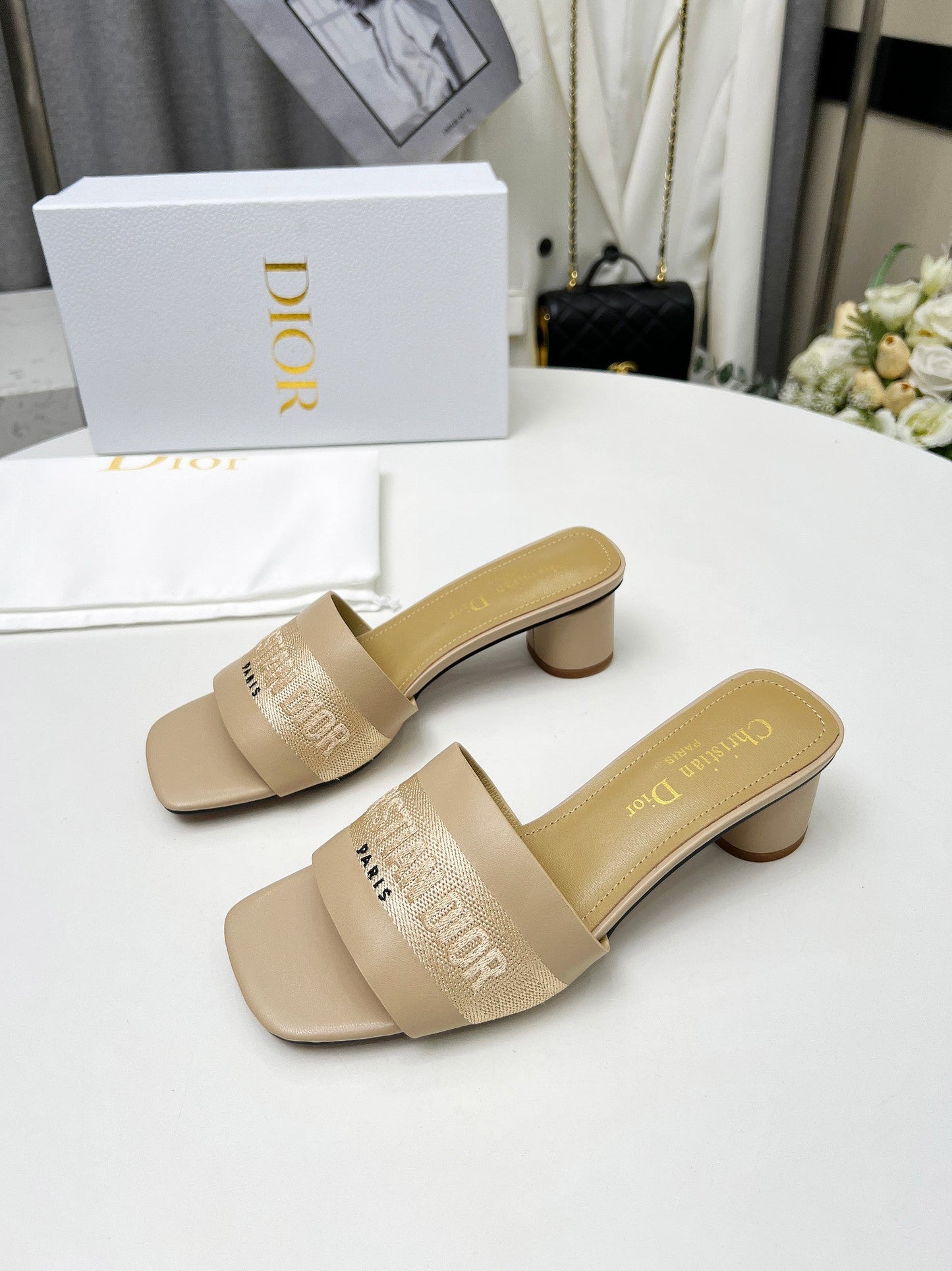 DIOR dway 45 beige canvas calfskin