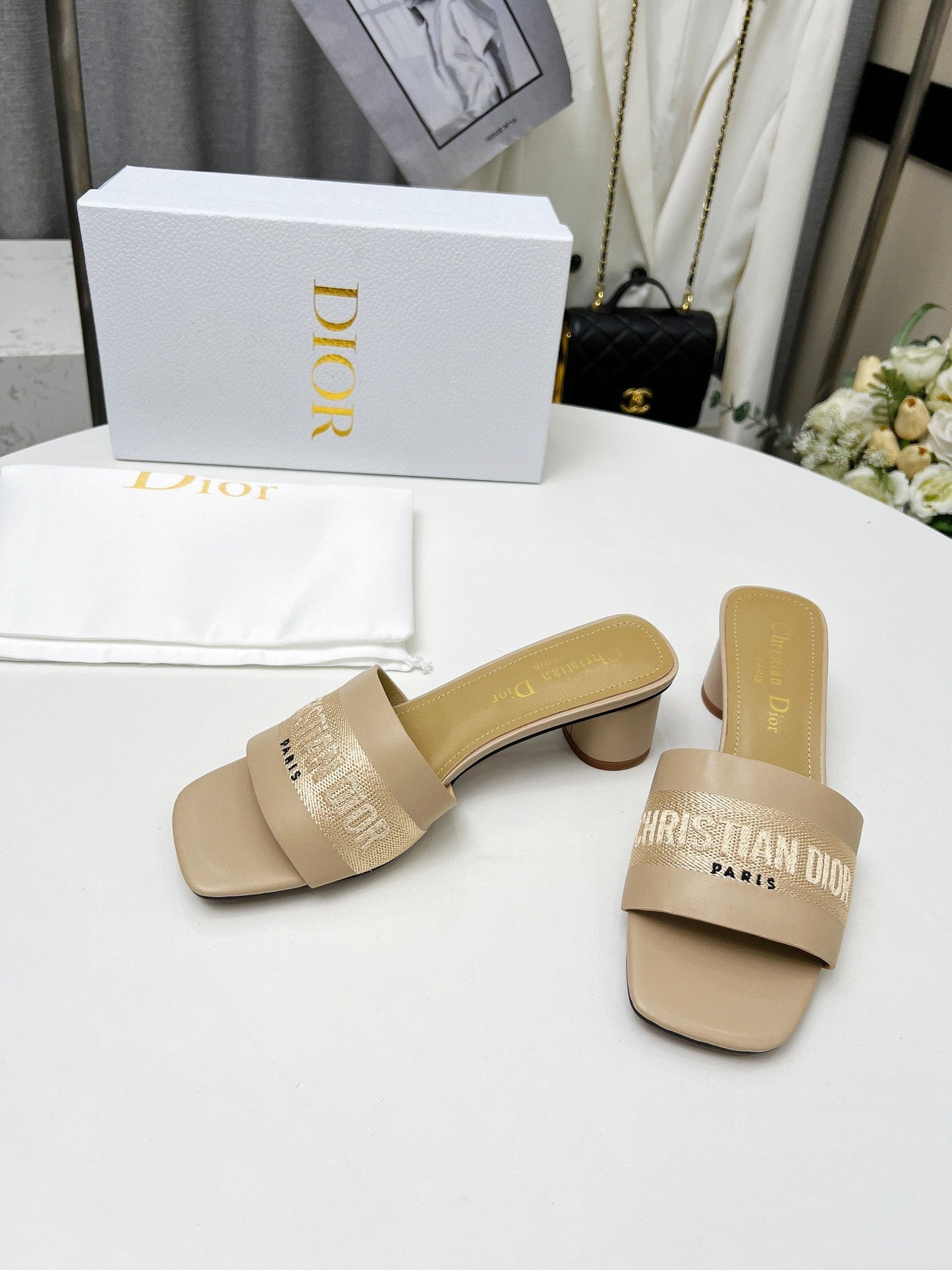 DIOR dway 45 beige canvas calfskin