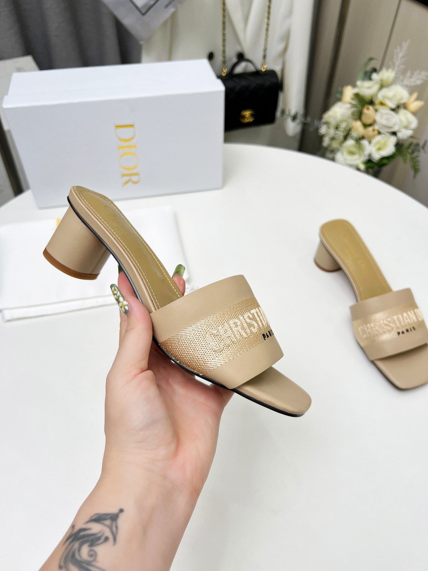 DIOR dway 45 beige canvas calfskin