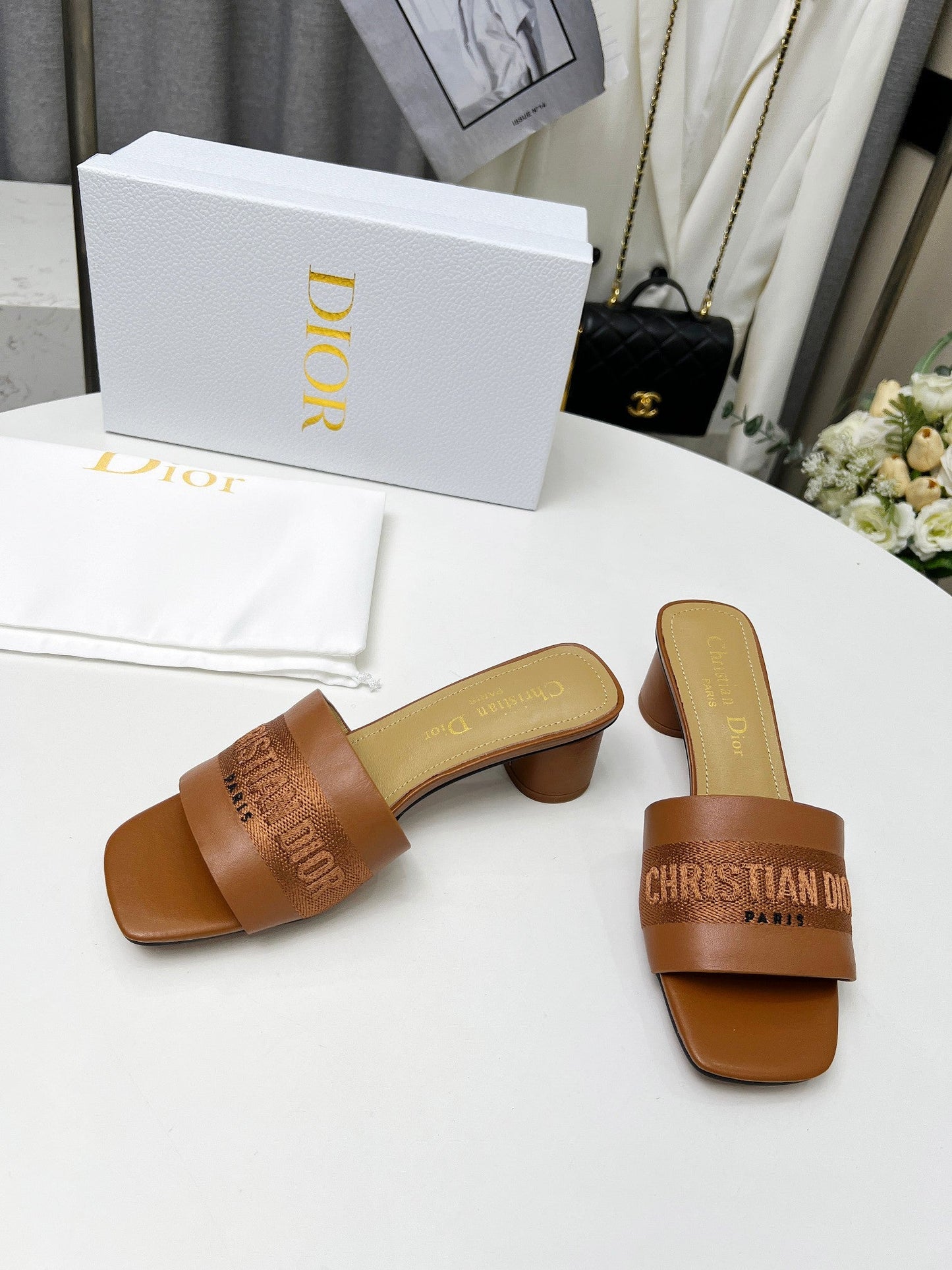 DIOR dway 45 brown canvas calfskin