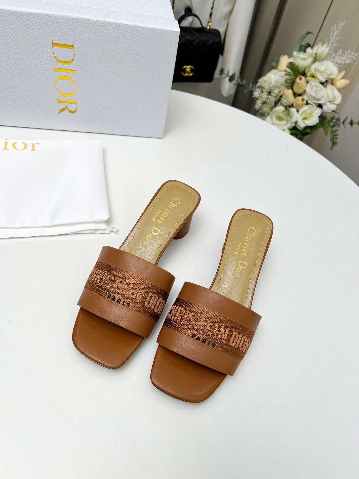 DIOR dway 45 brown canvas calfskin