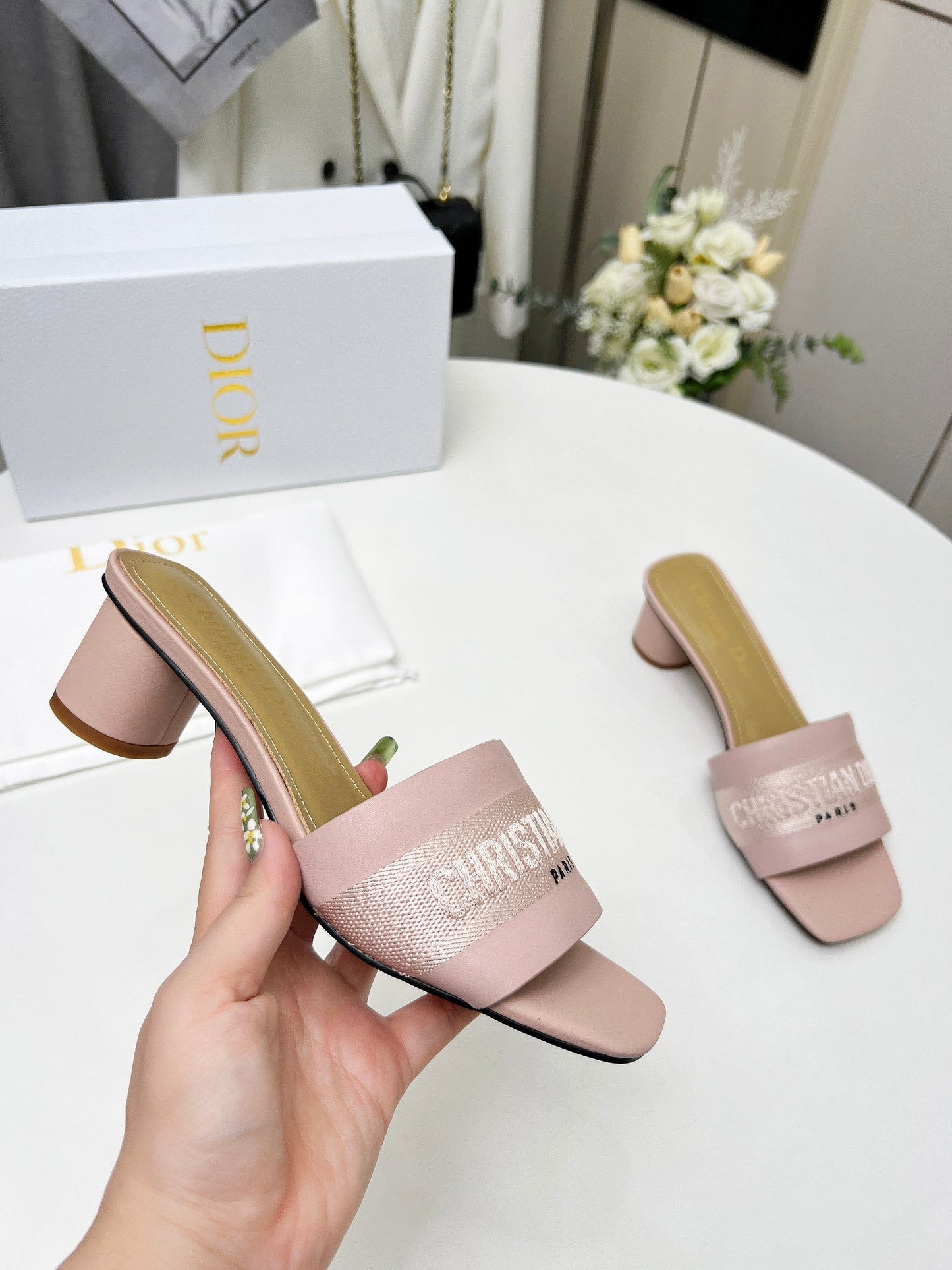 DIOR dway 45 pink canvas calfskin